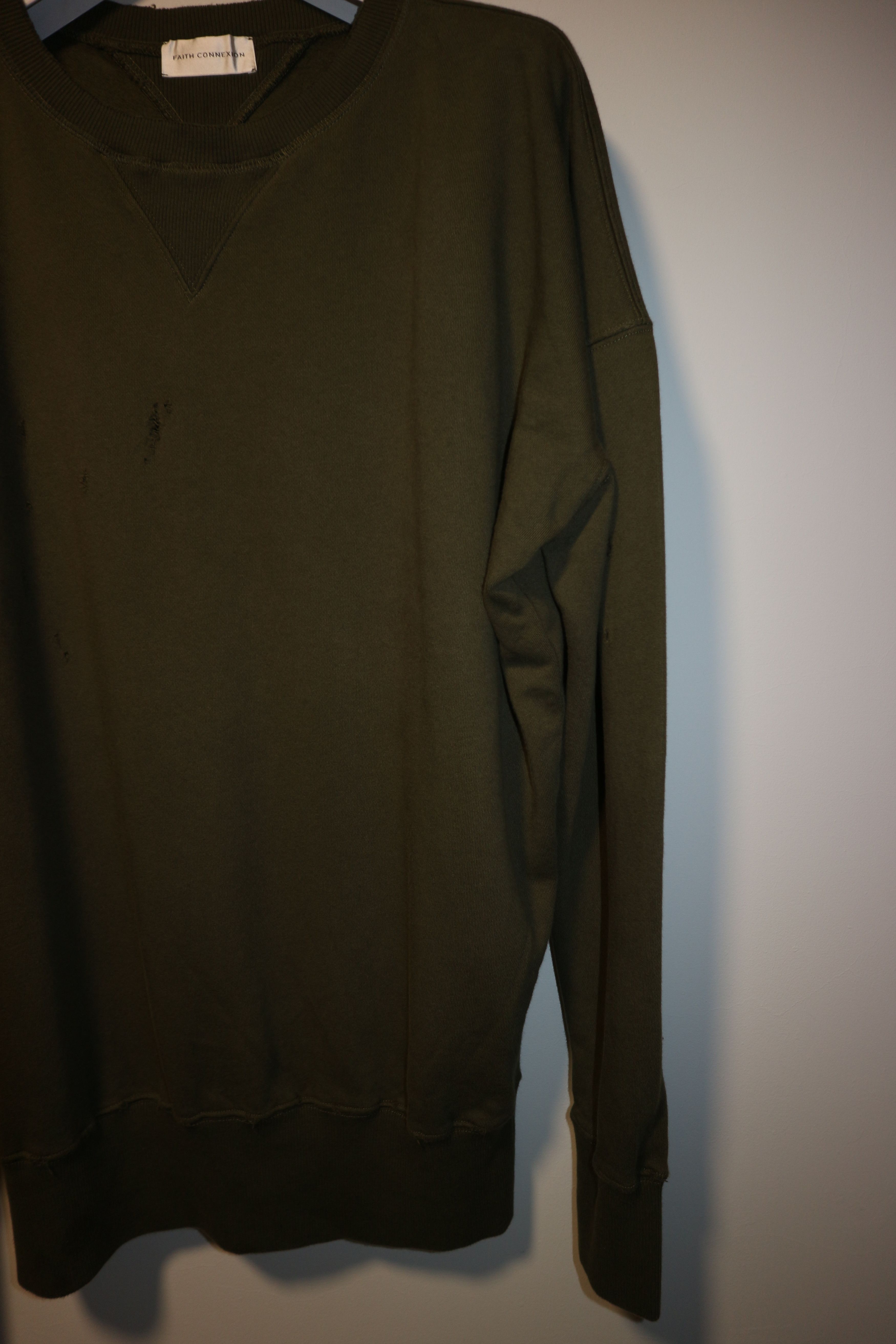 Faith Connexion Destroy sweatshirt Size US L / EU 52-54 / 3 - 8 Thumbnail