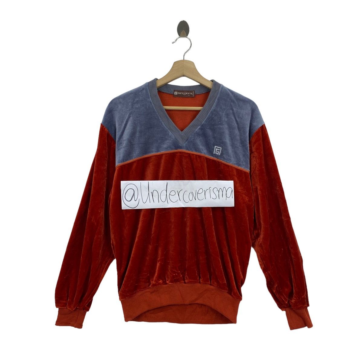 Vintage Vintage MARIO GIORGI ITALY V-neck Velvet Embroidered Logo Size US L / EU 52-54 / 3 - 1 Thumbnail