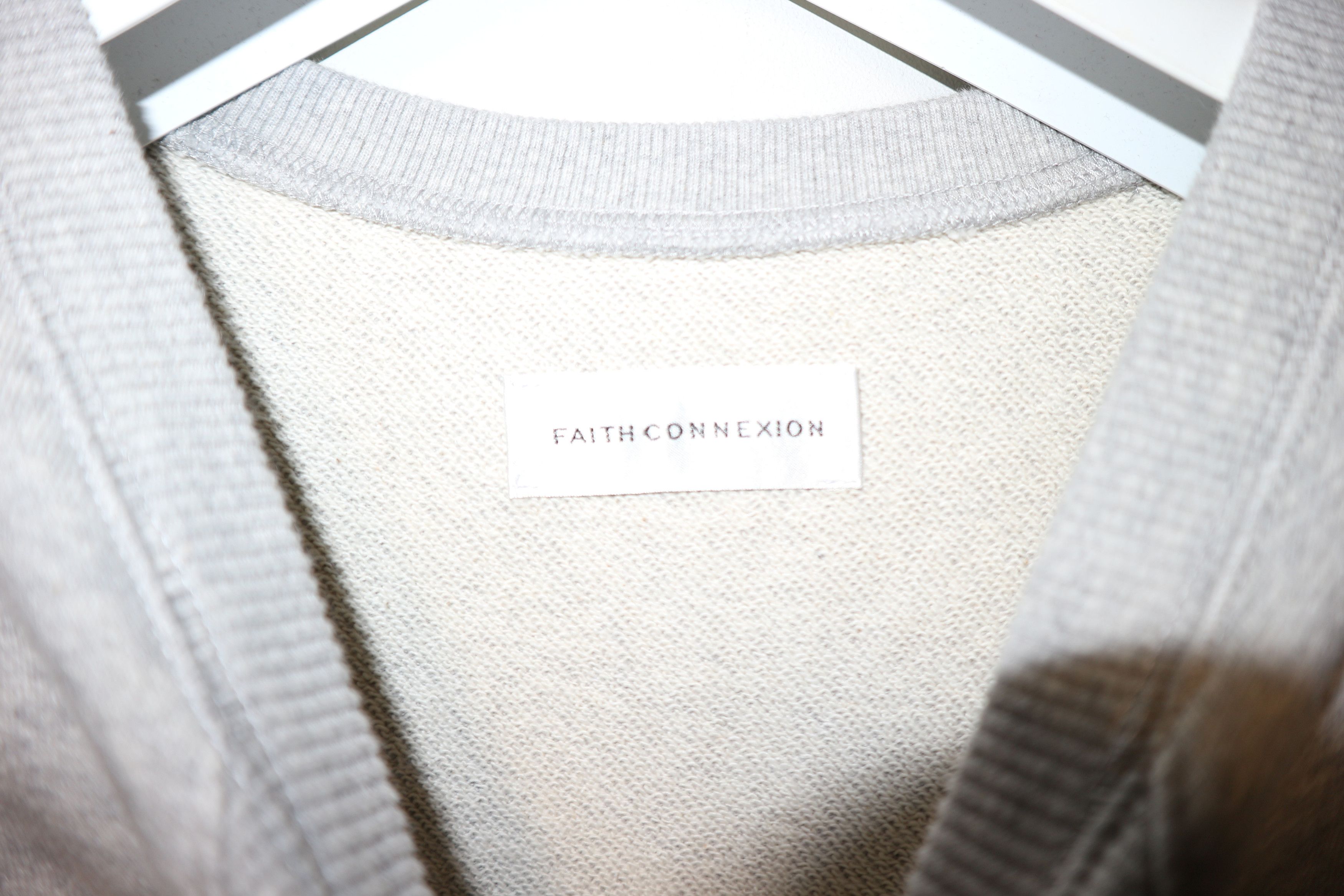 Faith Connexion Crystal stars raglan sweatshirt Size US L / EU 52-54 / 3 - 5 Thumbnail