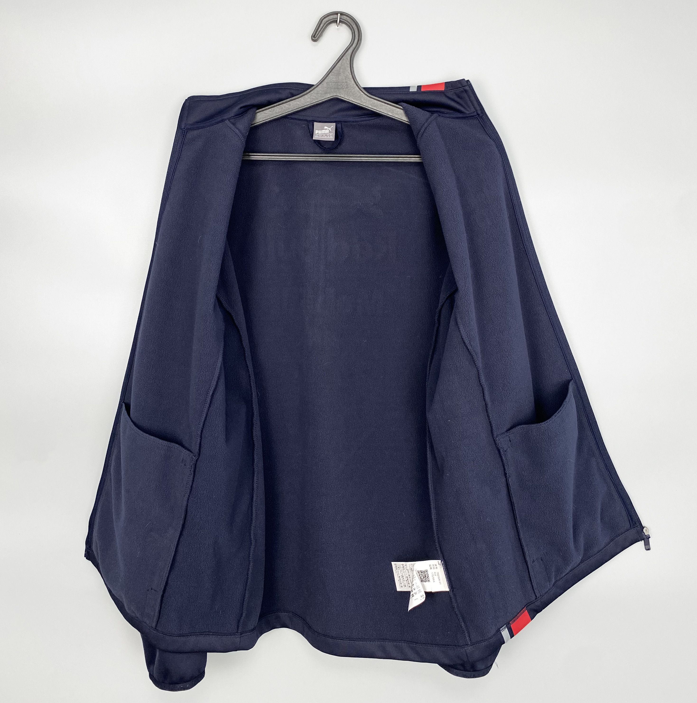 Formula 1 × Red Bull Red Bull Racing x Aston Martin F1 Formula 1 Team Soft Shell Size US S / EU 44-46 / 1 - 5 Thumbnail