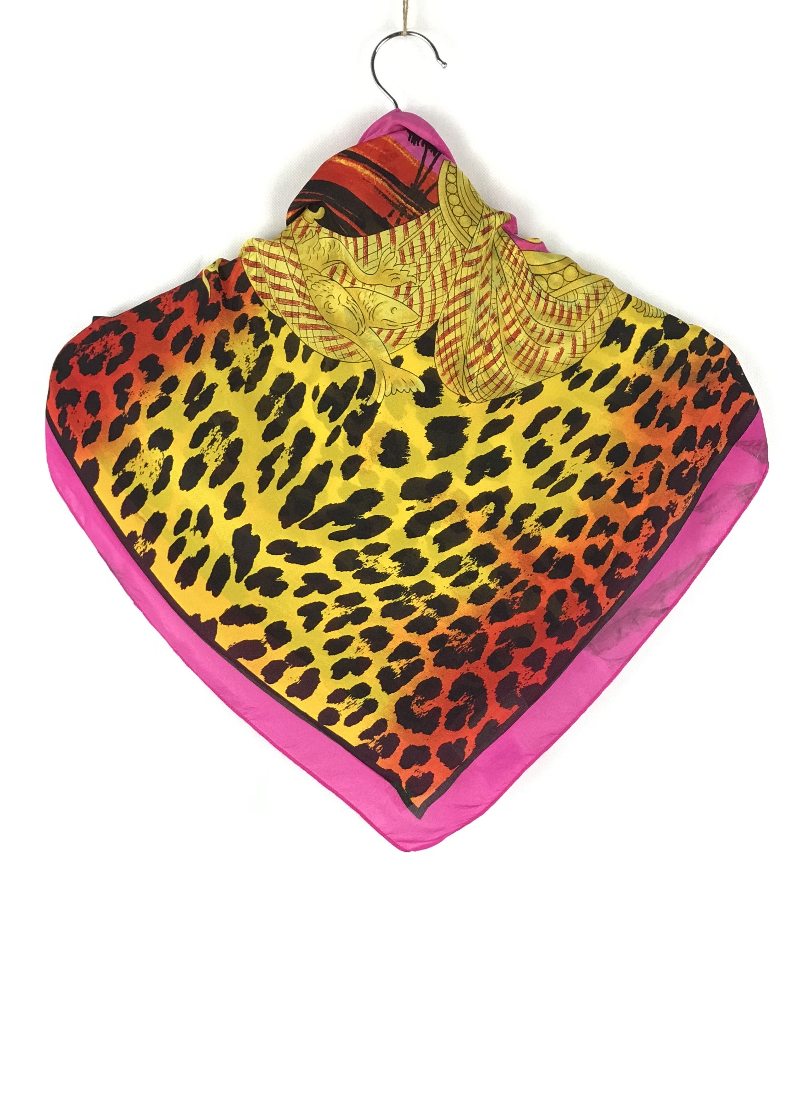 Designer × Versace VC801 Vintage Versace Leopard Silk Scarf Size ONE SIZE - 2 Thumbnail