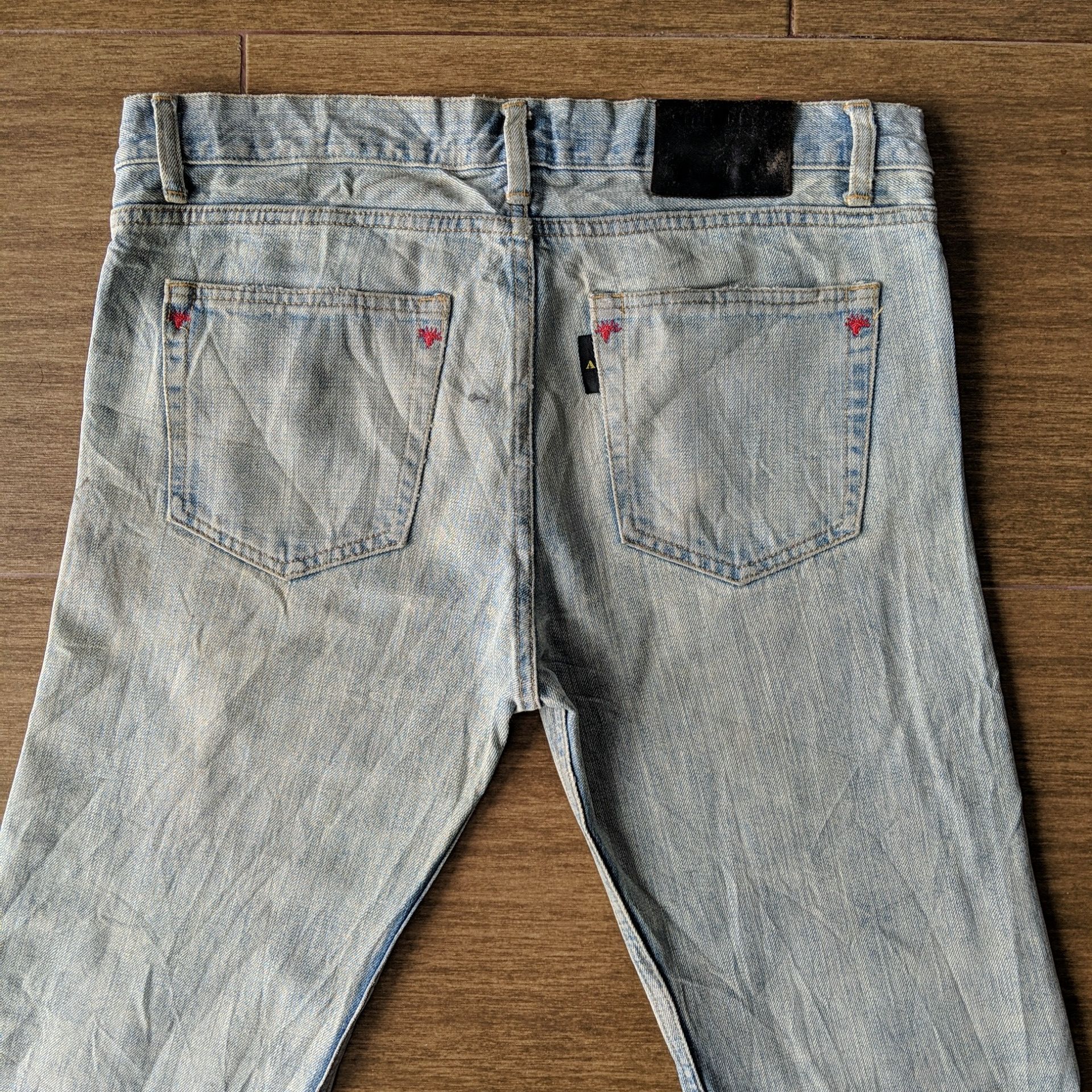 Japanese Brand Vtg AntiClock Patchwork Lightwash Denim Distressed Jean Pans Size US 36 / EU 52 - 12 Thumbnail