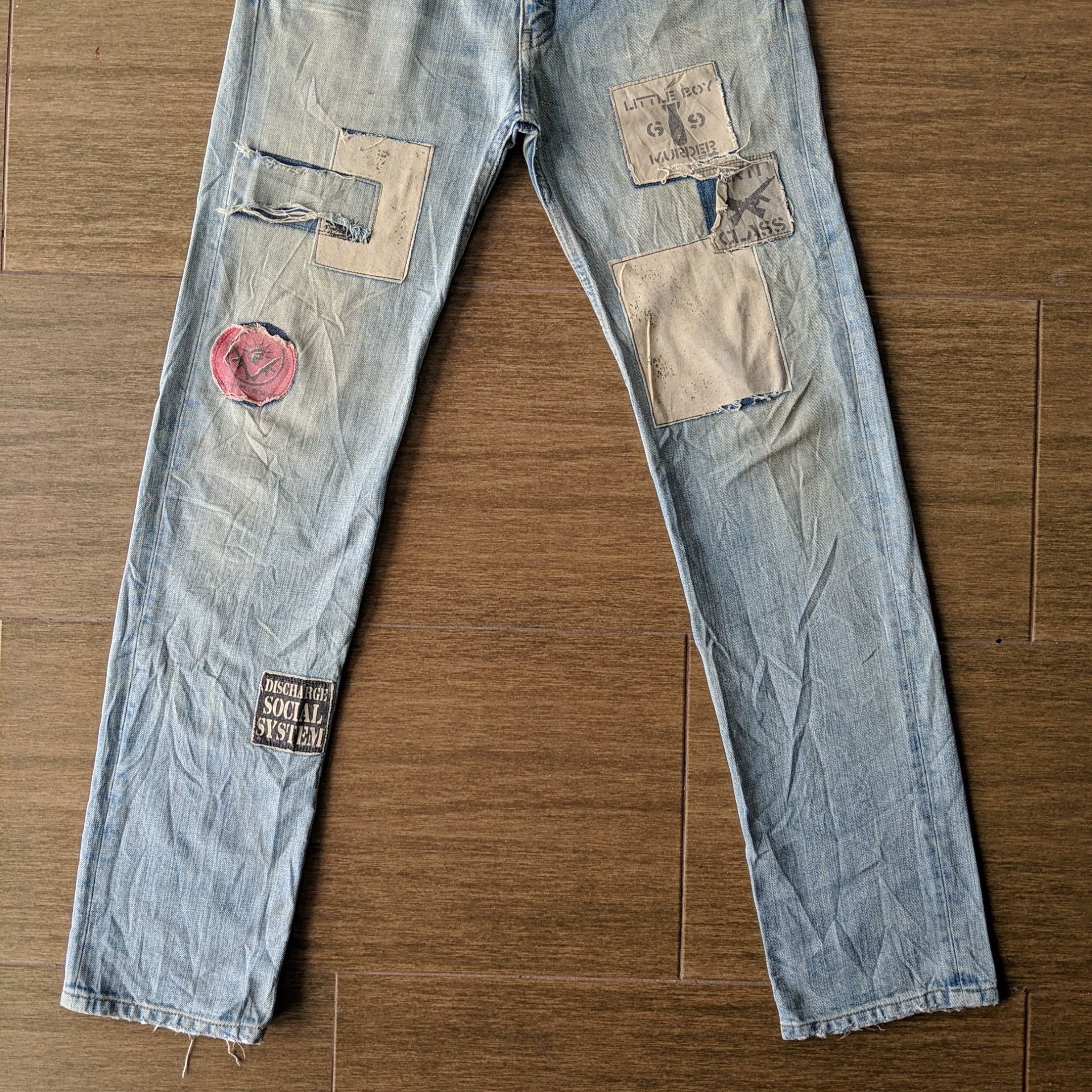 Japanese Brand Vtg AntiClock Patchwork Lightwash Denim Distressed Jean Pans Size US 36 / EU 52 - 5 Thumbnail