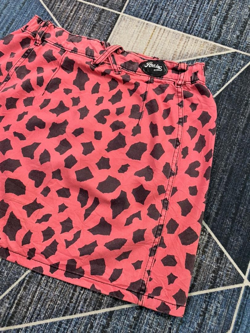 If Six Was Nine × Japanese Brand × Le Grande Bleu (L.G.B.) RNA LEOPARD PRINT SKIRT BLACK PINK HARAJUKU STYLE (W28-32) Size 28" / US 6 / IT 42 - 9 Thumbnail