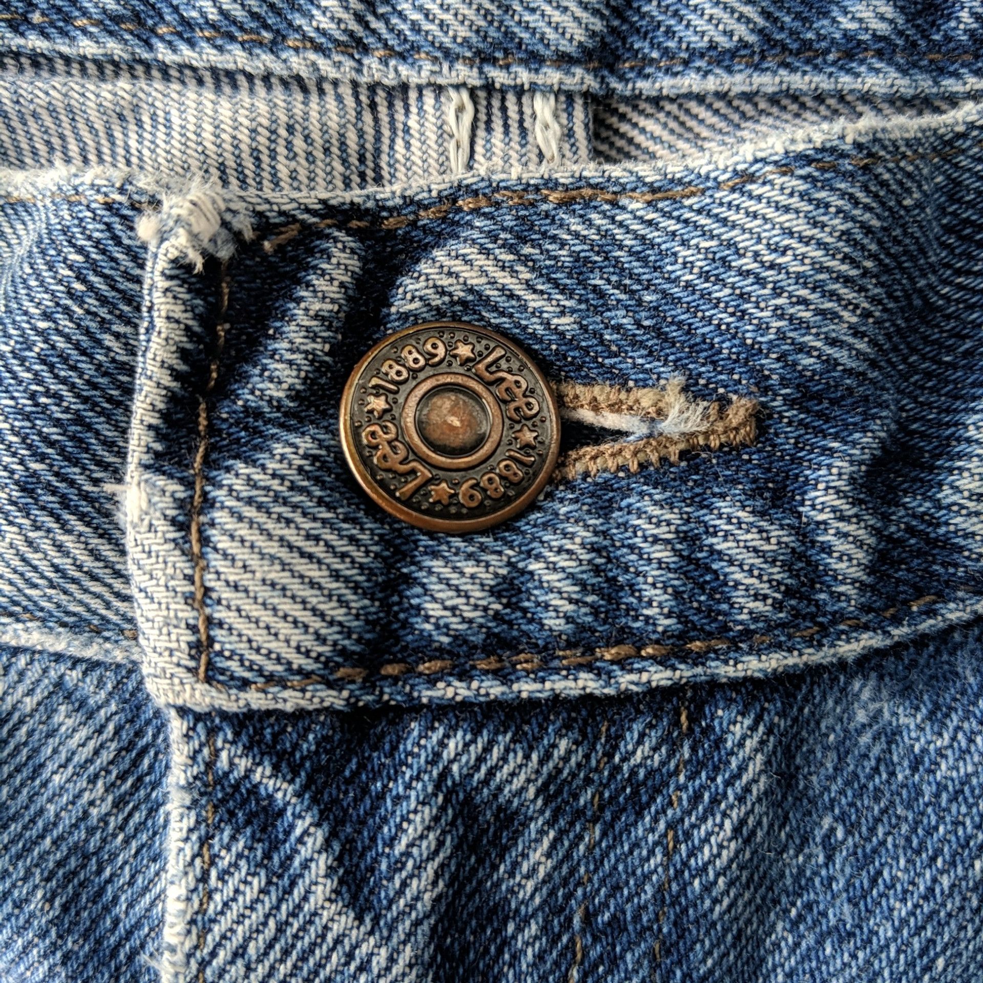 Japanese Brand Vintage Lee w30x26 Distressed Cut Denim Jeans Pants Size US 30 / EU 46 - 7 Thumbnail