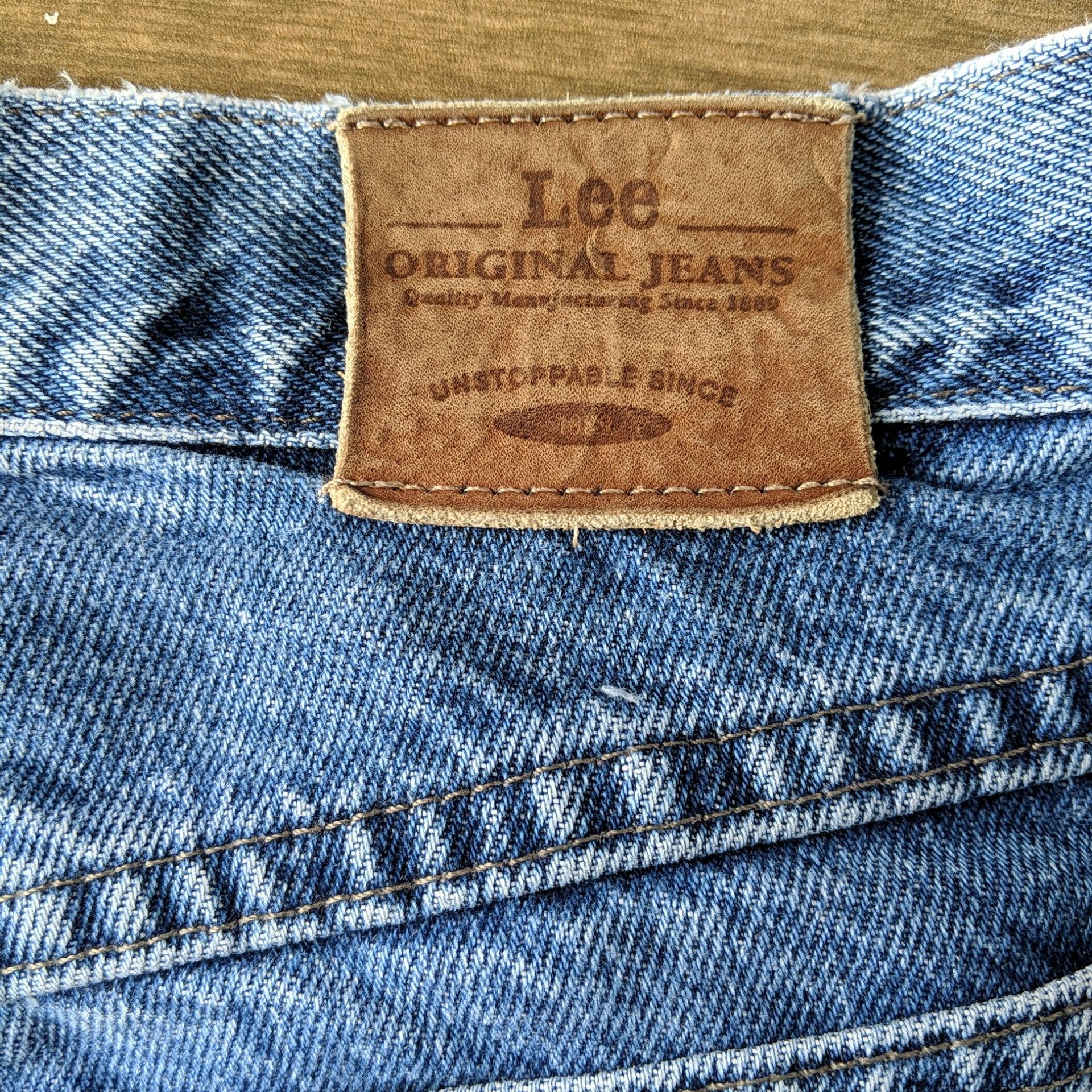 Japanese Brand Vintage Lee w30x26 Distressed Cut Denim Jeans Pants Size US 30 / EU 46 - 14 Thumbnail