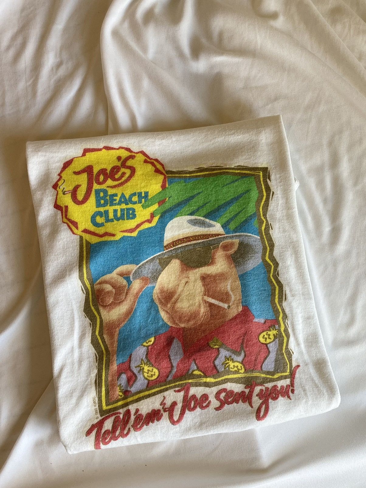 1993 Camel Joe’s Beach Club Graphic Tee