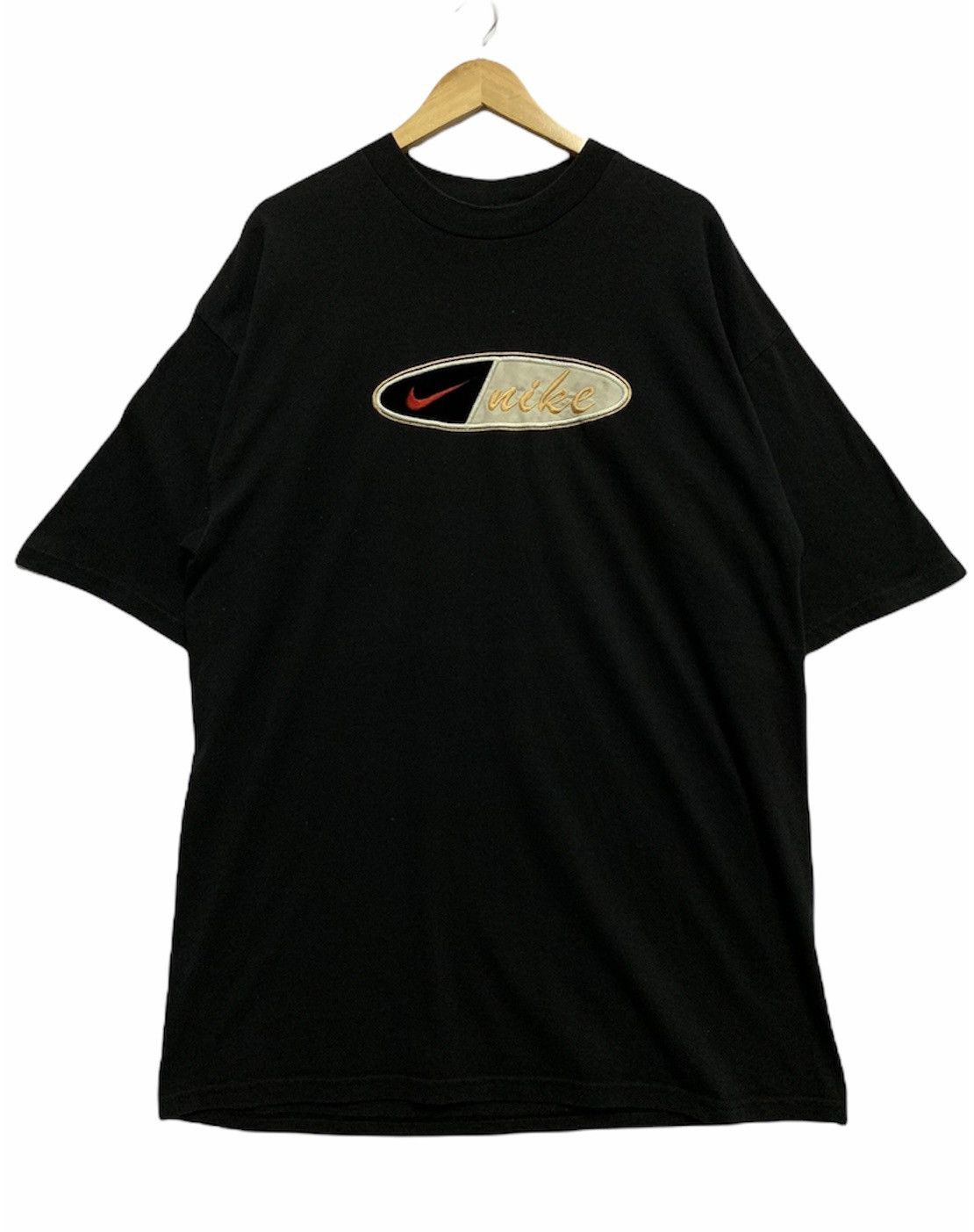 Nike × Vintage Vintage Nike USA Big Logo Centre T-shirt Black Extra Large Size US XL / EU 56 / 4 - 1 Thumbnail