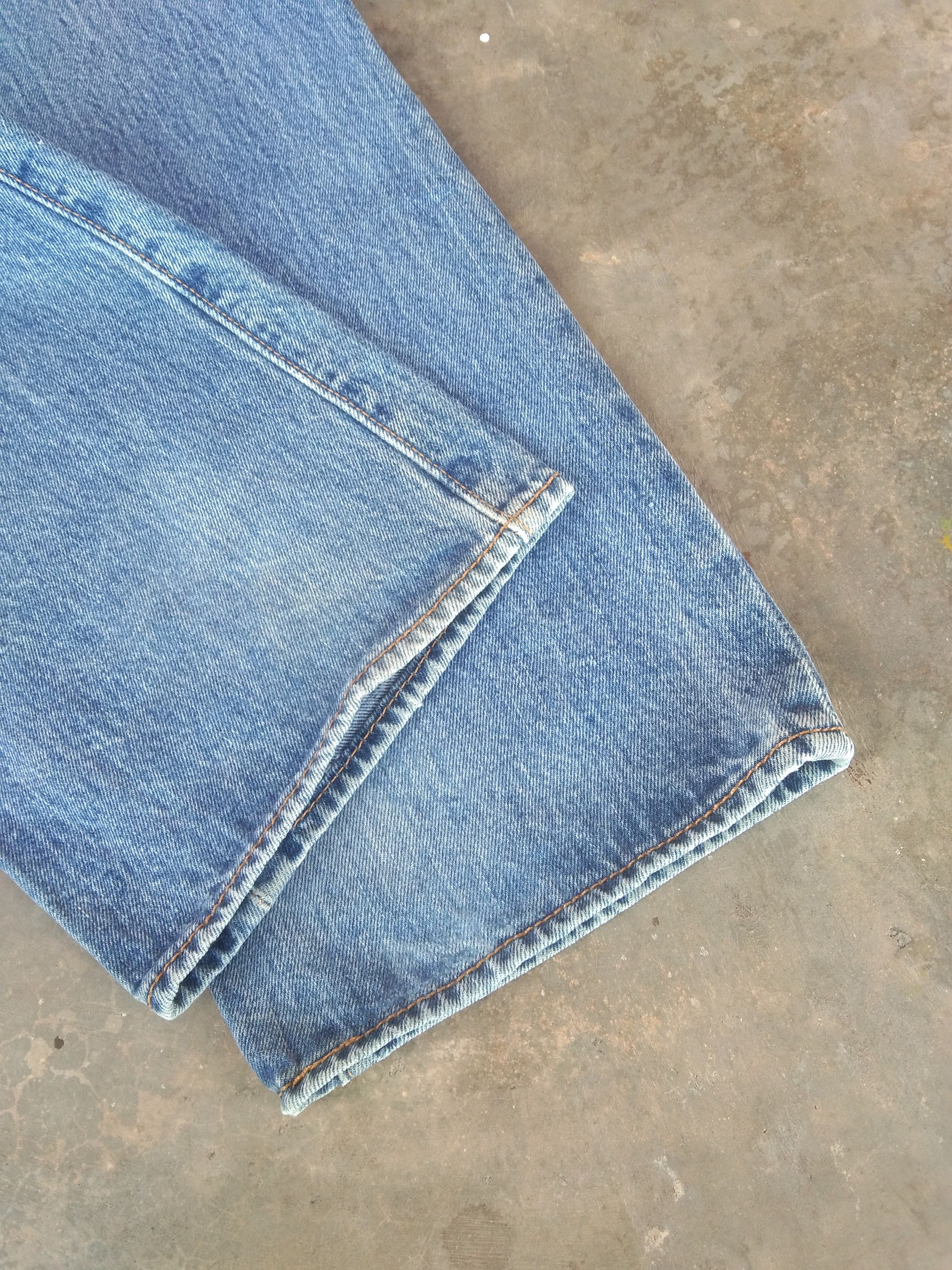 Levi's Vintage Levi's 501 Straight Leg Jeans 36x34 Size US 36 / EU 52 - 4 Thumbnail