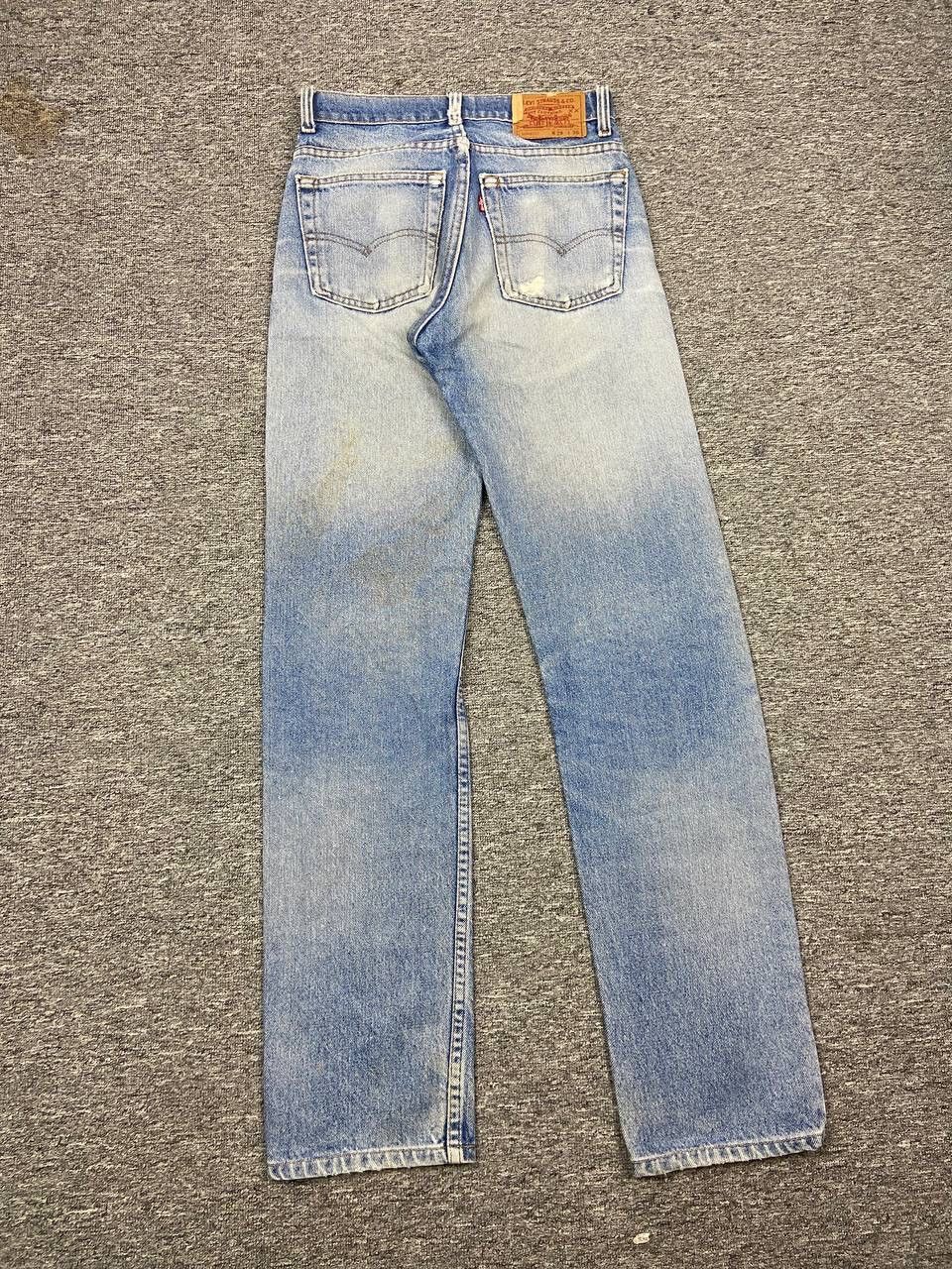Levi's Vintage Clothing Vintage 90s Distressed Levis 505 Jeans Faded Wash Denim Size US 27 - 2 Thumbnail