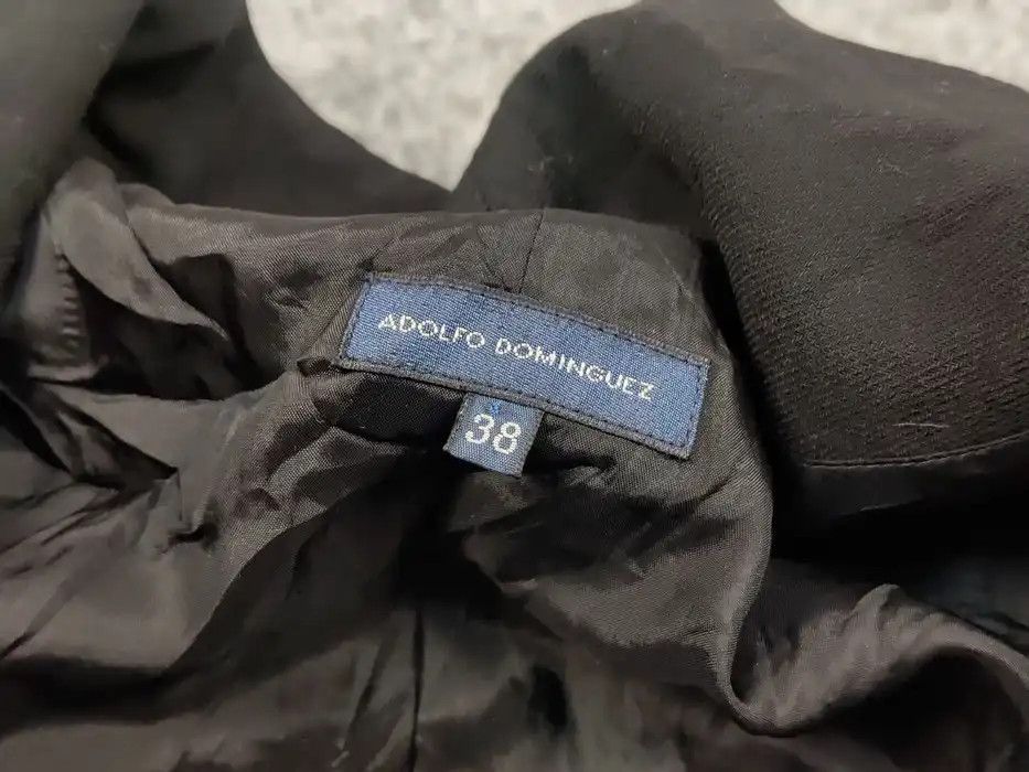 Adolfo Dominguez Vintage Adolfo Dominguez Classic Black zip-up Jacket Size XS / US 0-2 / IT 36-38 - 8 Thumbnail