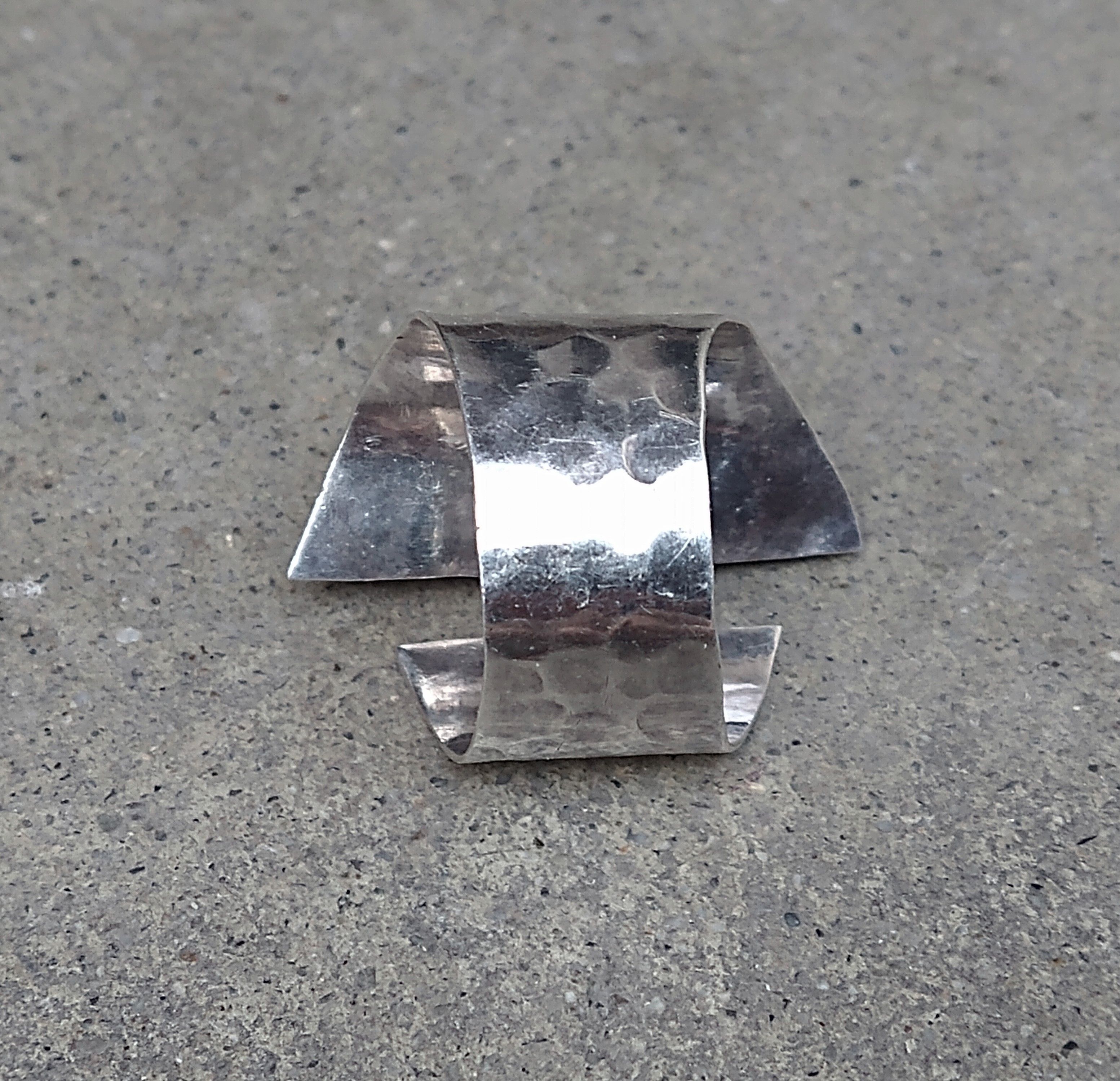 Other Vintage Sterling Silver Ring Jelly Opal Size 9 Hammered 6.3g Size ONE SIZE - 11 Thumbnail