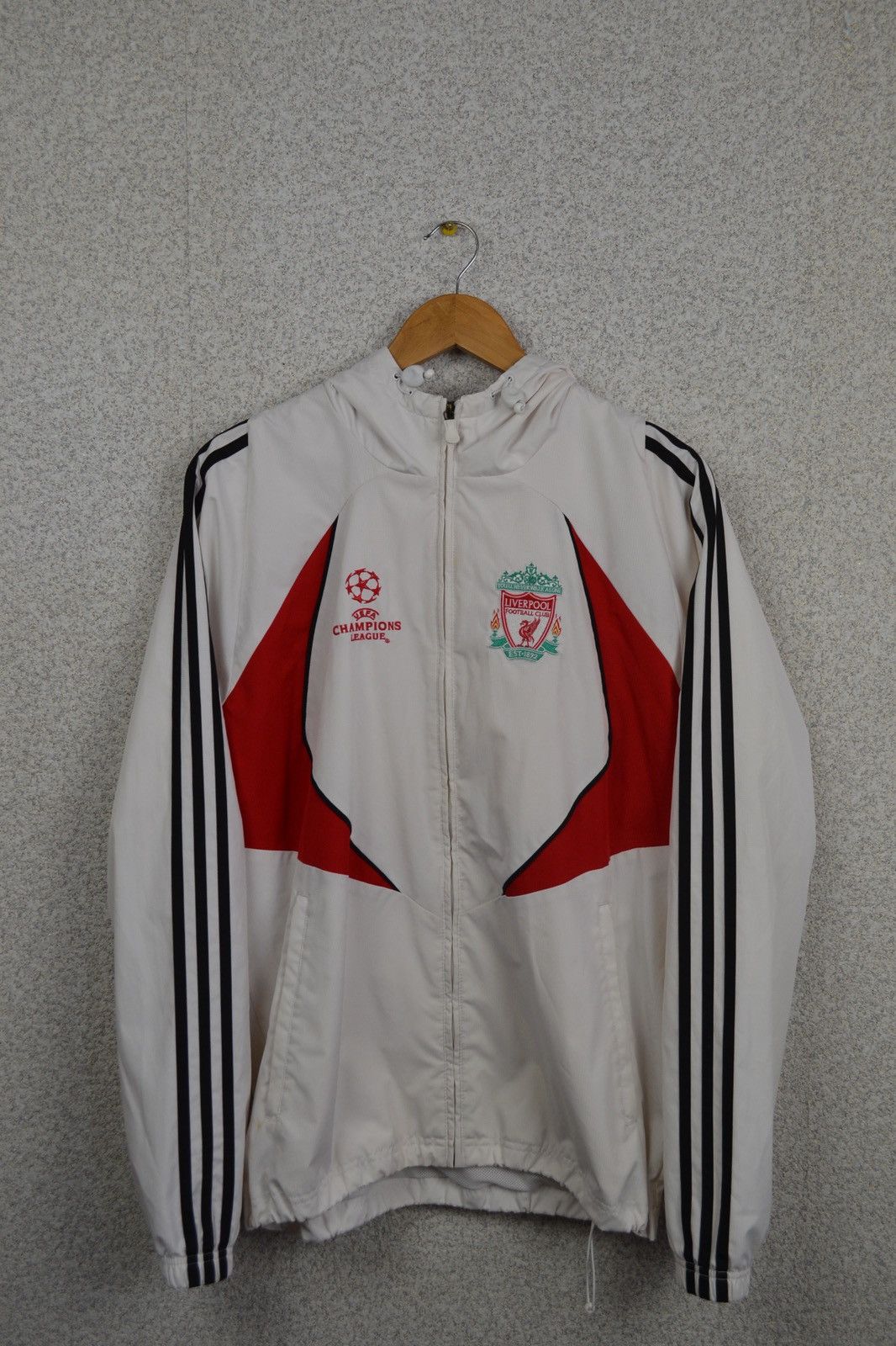 Yxa windbreaker clearance adidas