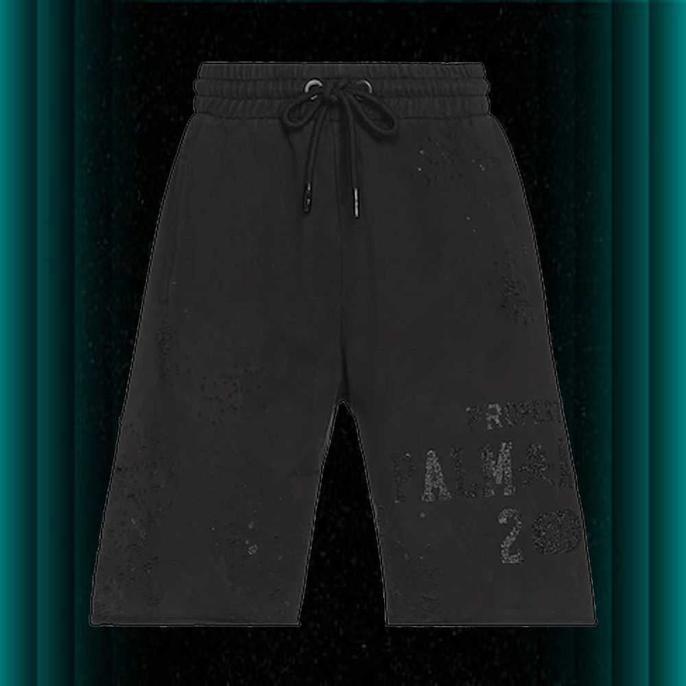 ooy1o0223 Shorts & Bermuda in Black