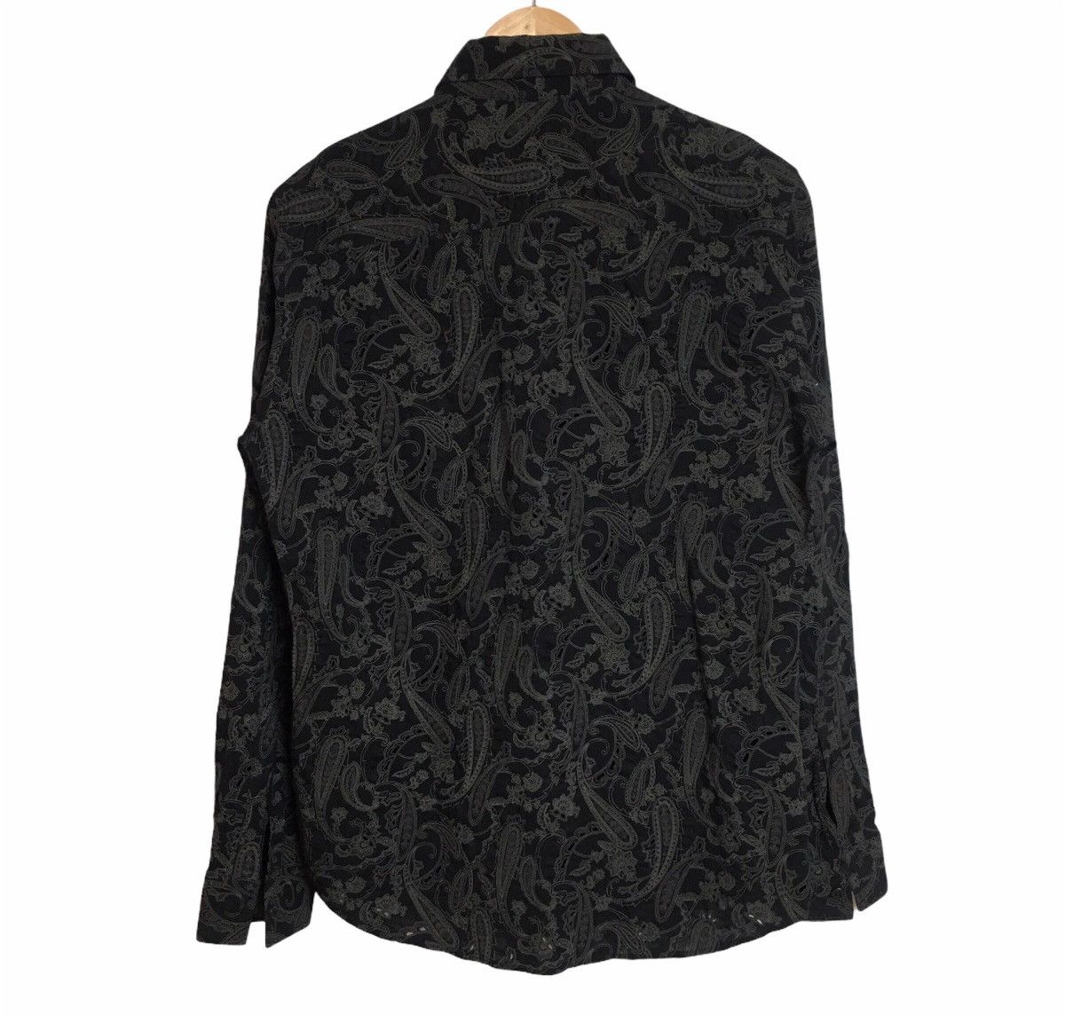 Tornado Mart Tornado Mart Japan Bandana Pattern Black Shirt / Y2K Size US L / EU 52-54 / 3 - 2 Thumbnail