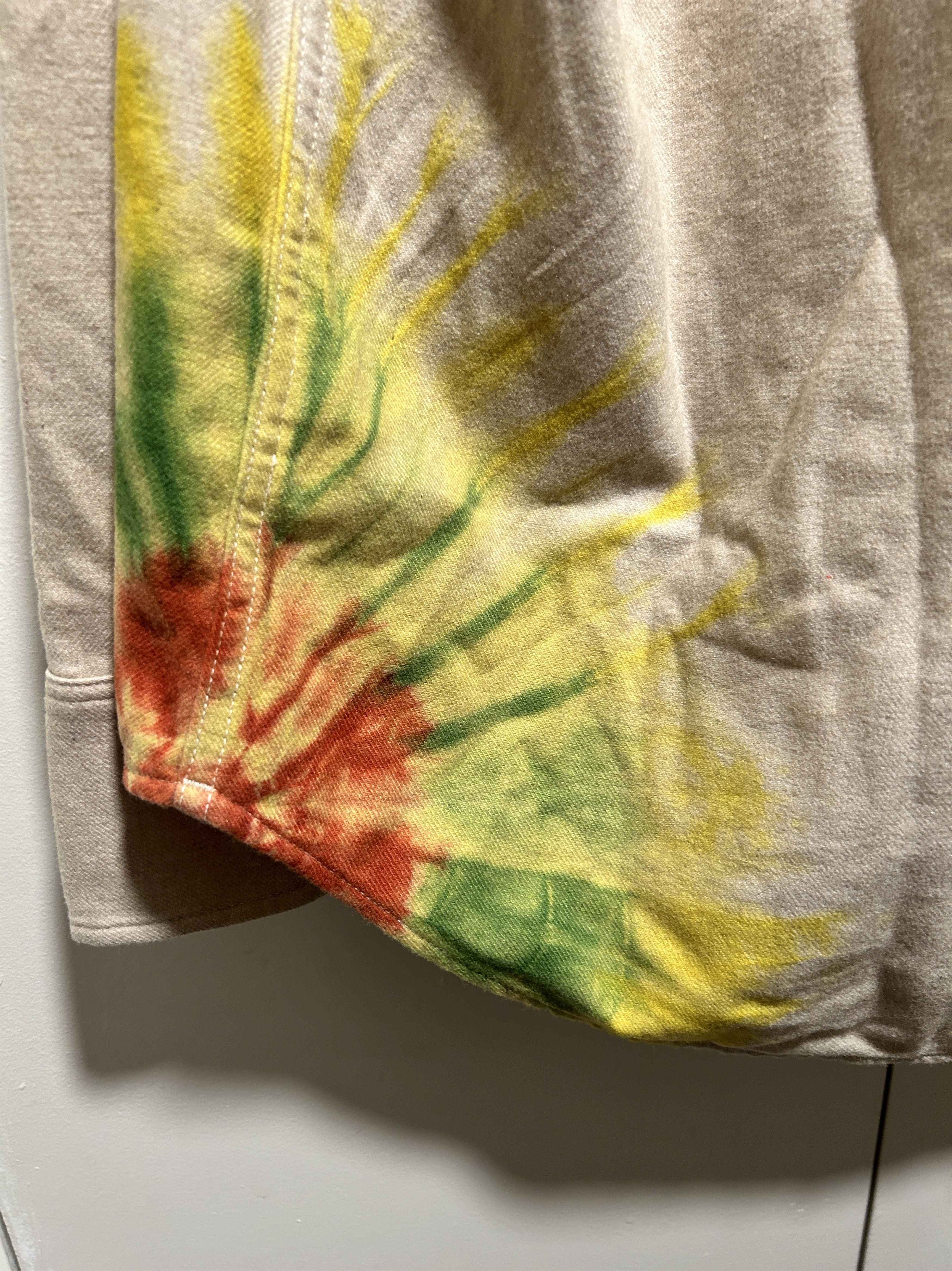 The Elder Statesman Magic Rings Clash Tie-Dyed Flannel OverShirt size LARGE Size US L / EU 52-54 / 3 - 8 Thumbnail