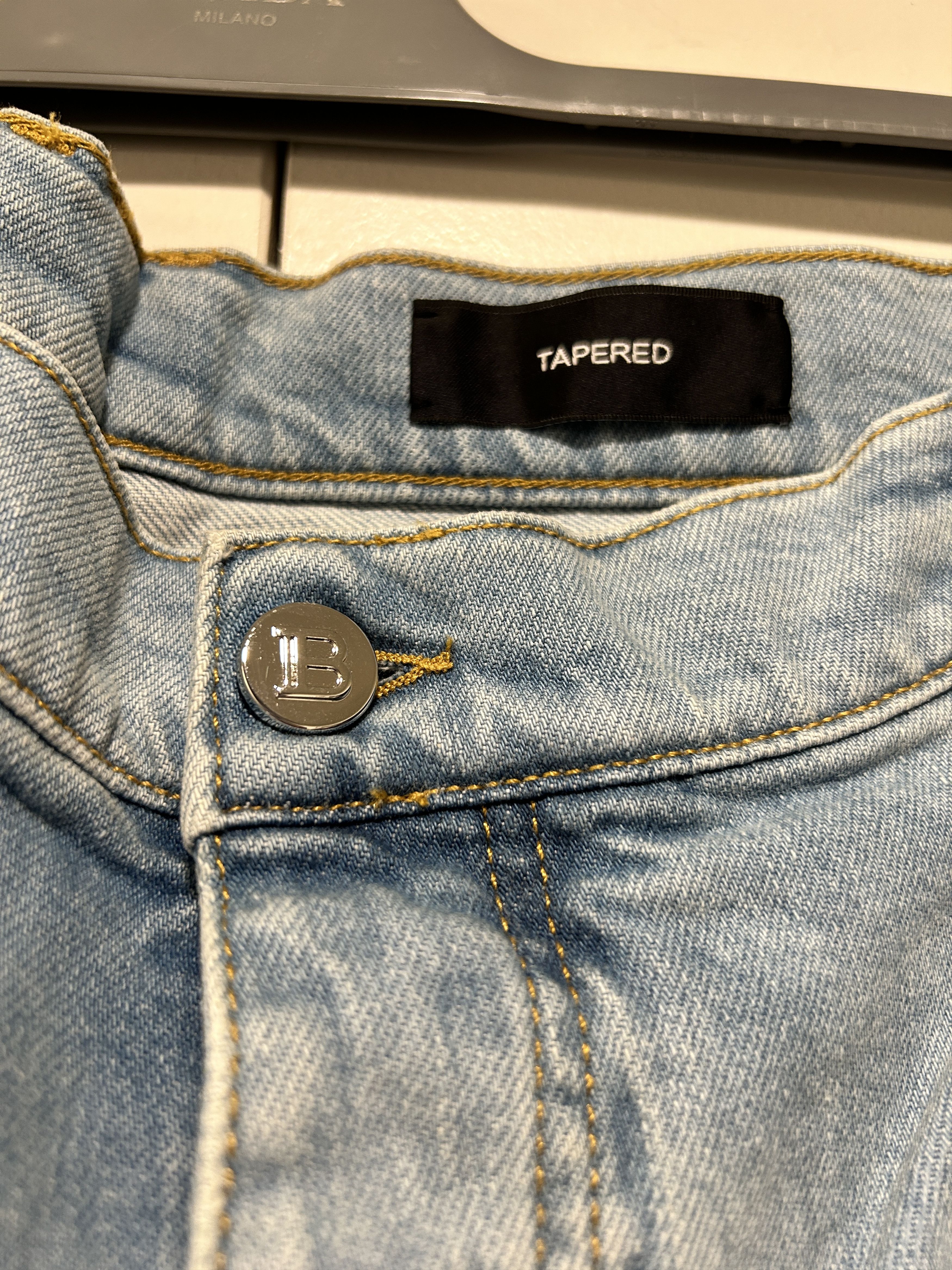 Balmain Balmain light blue denim jeans tapered Size US 36 / EU 52 - 2 Thumbnail