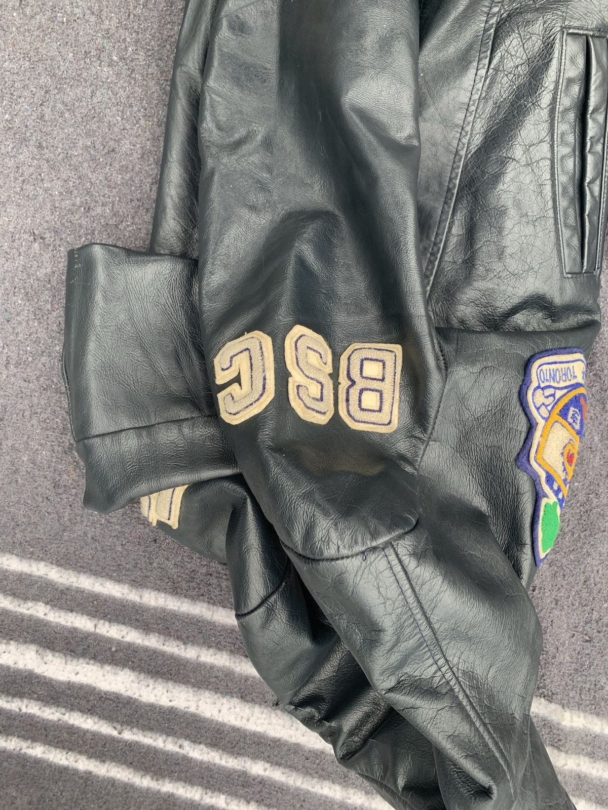 Vintage Toronto University Bomber Size US M / EU 48-50 / 2 - 9 Thumbnail