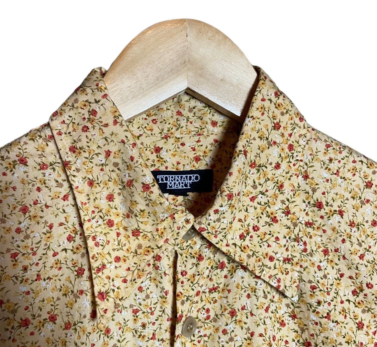 Tornado Mart Tornado Mart Japan Flowers Shirt Size US M / EU 48-50 / 2 - 4 Thumbnail
