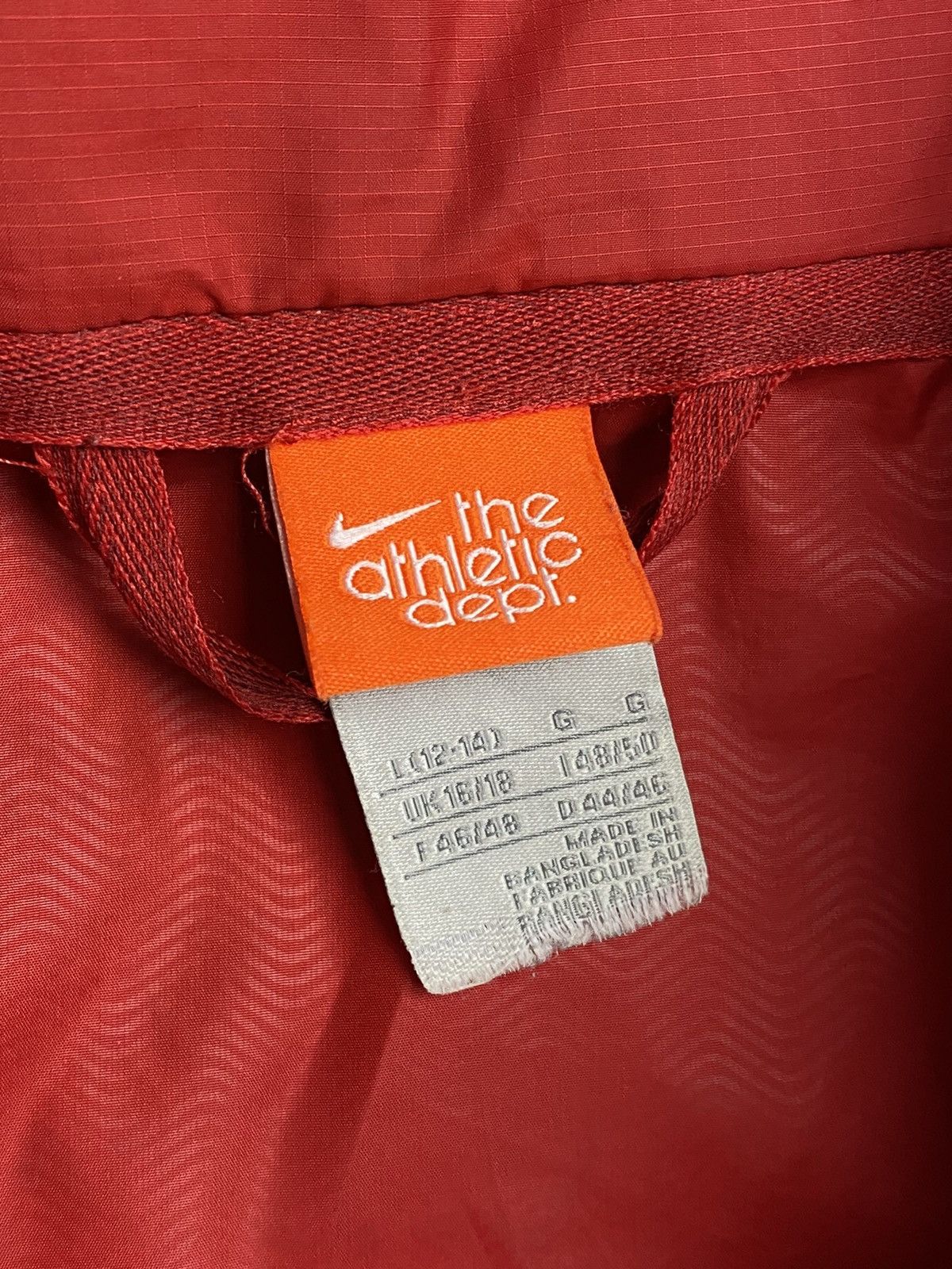 Nike × Vintage Nike vintage red puffer jacket small swoosh Size US M / EU 48-50 / 2 - 4 Thumbnail