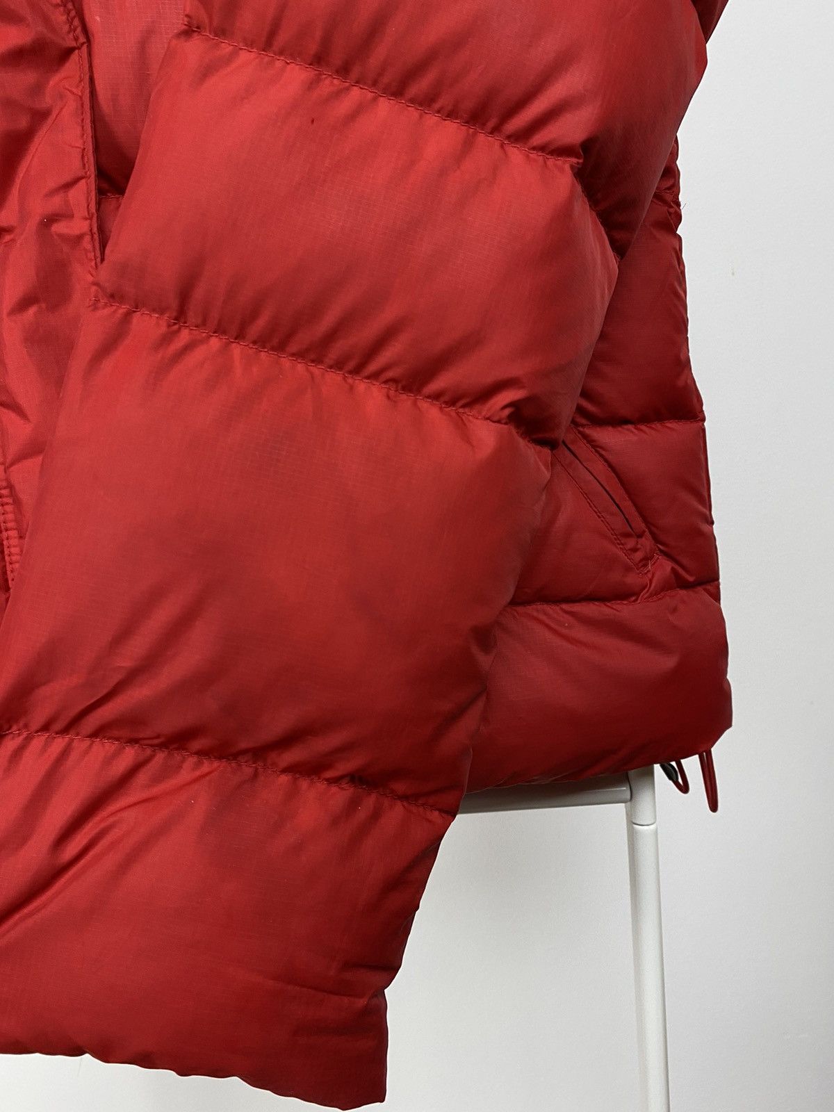Nike × Vintage Nike vintage red puffer jacket small swoosh Size US M / EU 48-50 / 2 - 8 Thumbnail