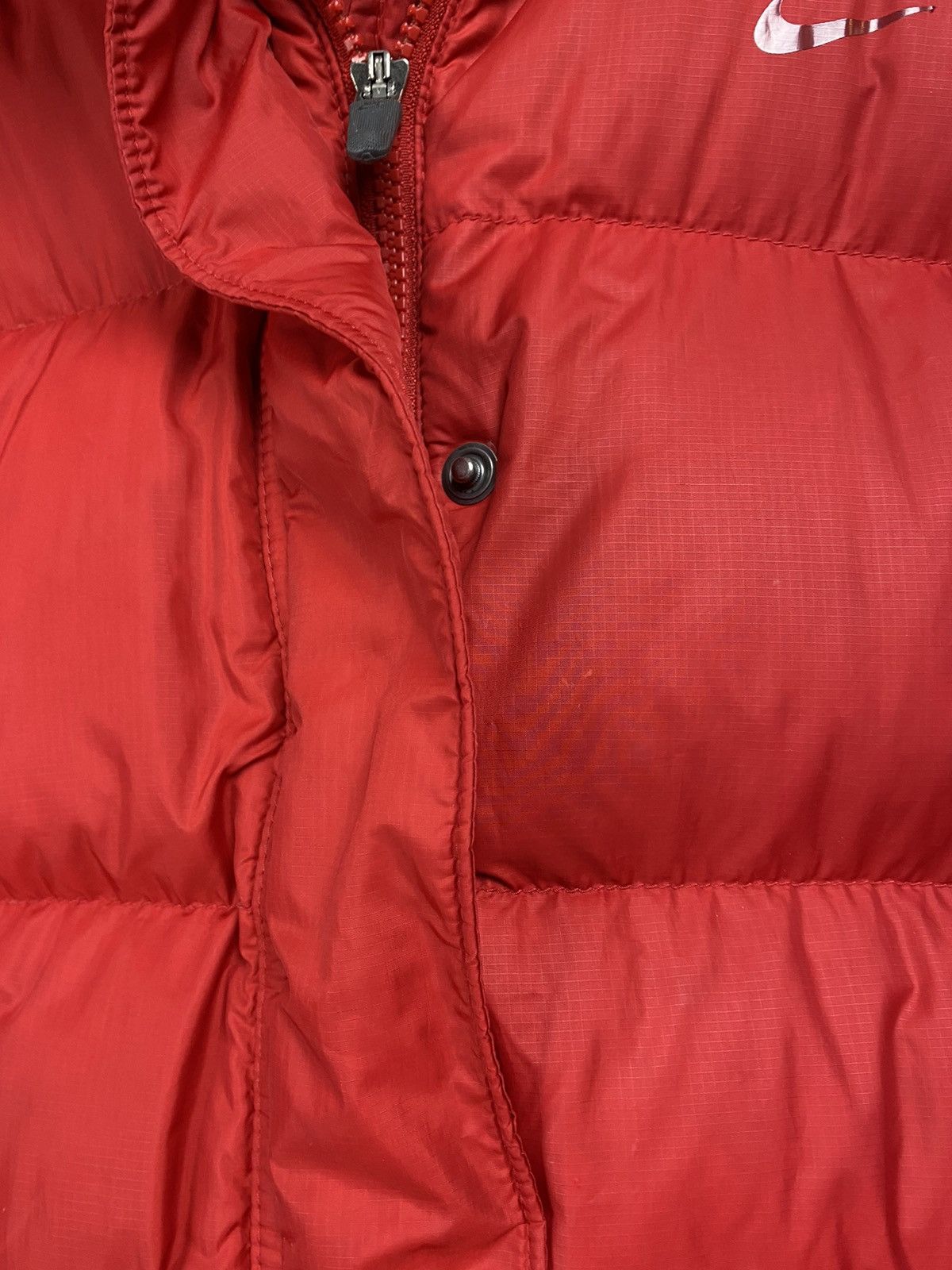 Nike × Vintage Nike vintage red puffer jacket small swoosh Size US M / EU 48-50 / 2 - 14 Thumbnail