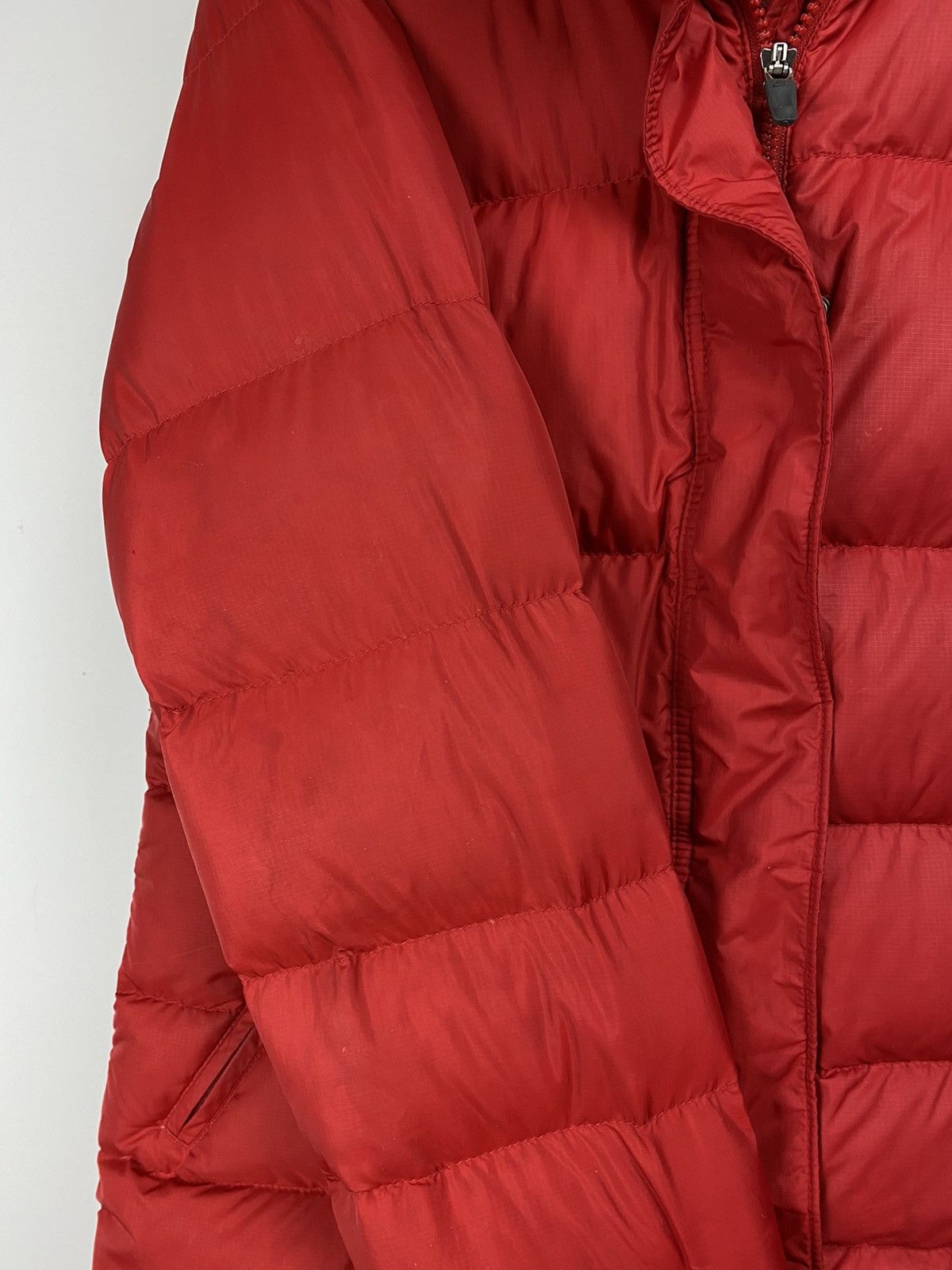 Nike × Vintage Nike vintage red puffer jacket small swoosh Size US M / EU 48-50 / 2 - 15 Thumbnail