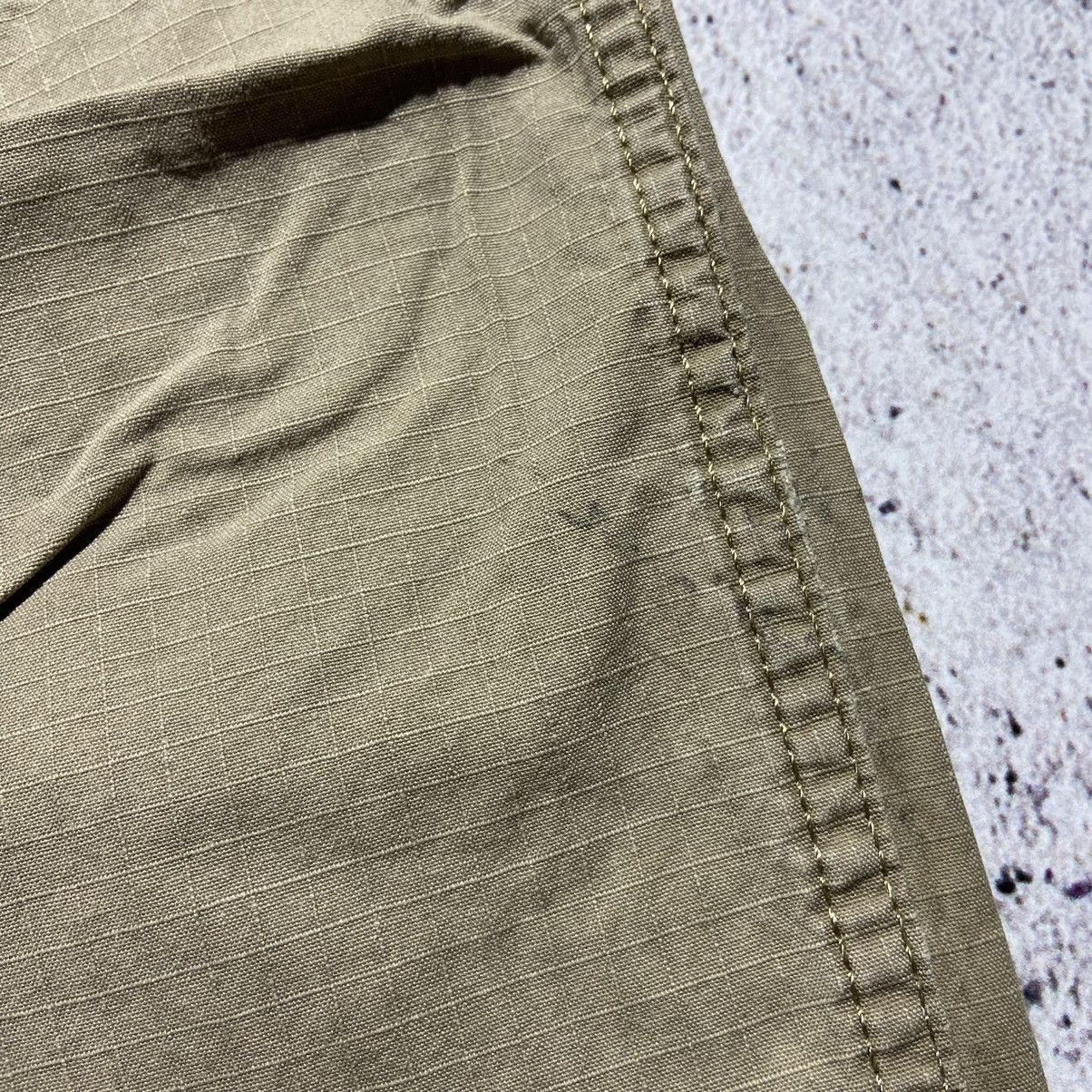 Carhartt × Vintage Vintage Carhartt Cargo Pants Size US 34 / EU 50 - 8 Thumbnail