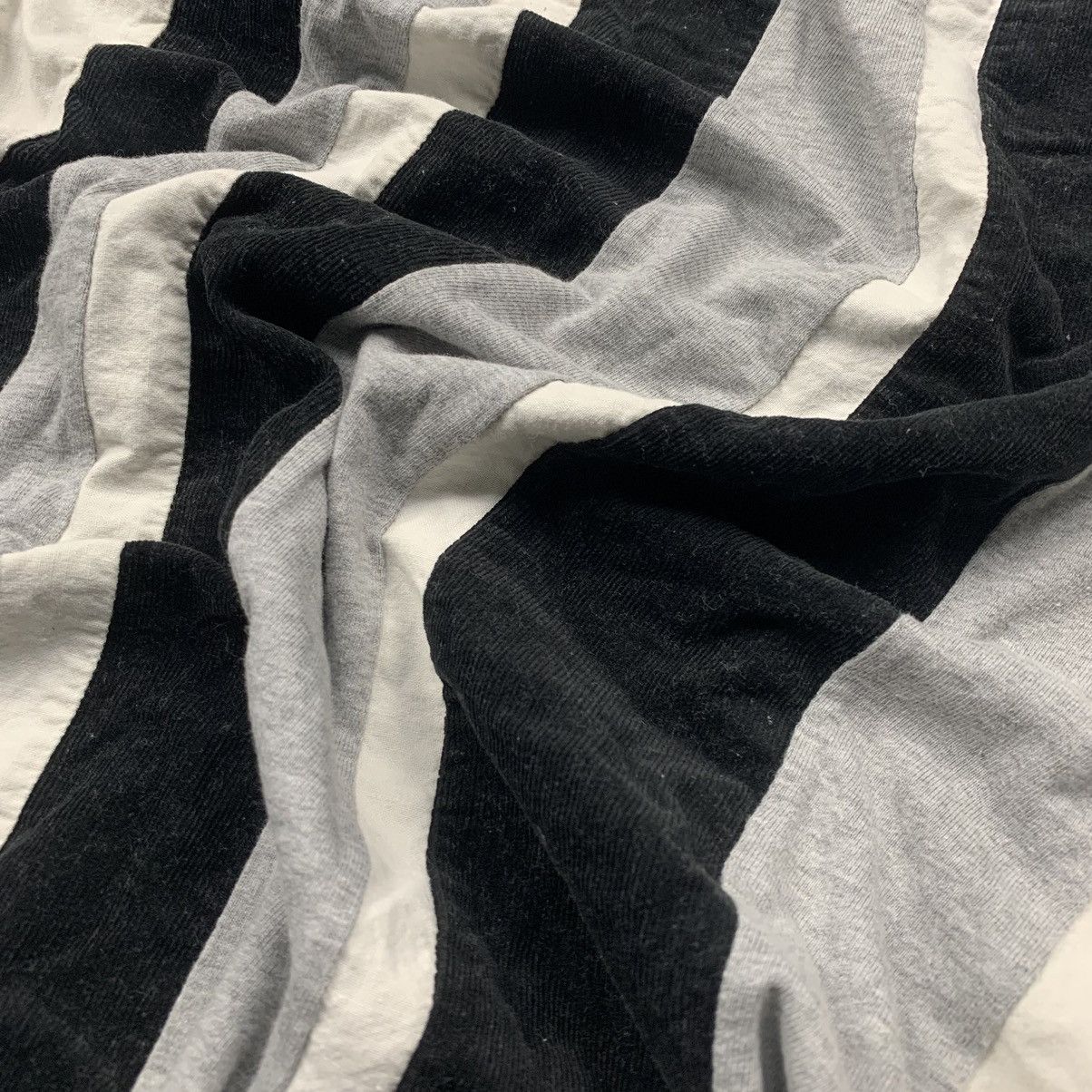 Comme des Garcons Comme des garcons homme patchwork shirt long sleeve Size US S / EU 44-46 / 1 - 5 Thumbnail
