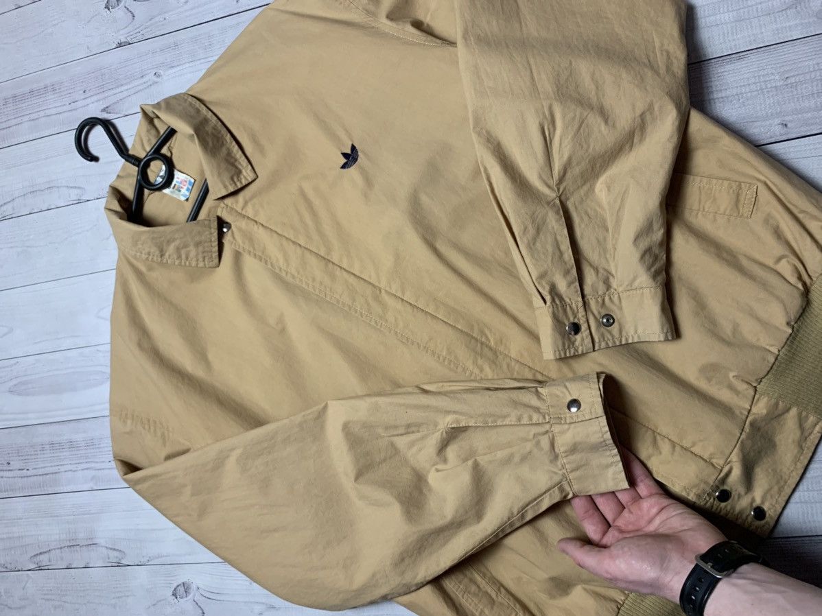 Vintage adidas light jacket bomber heritage size L