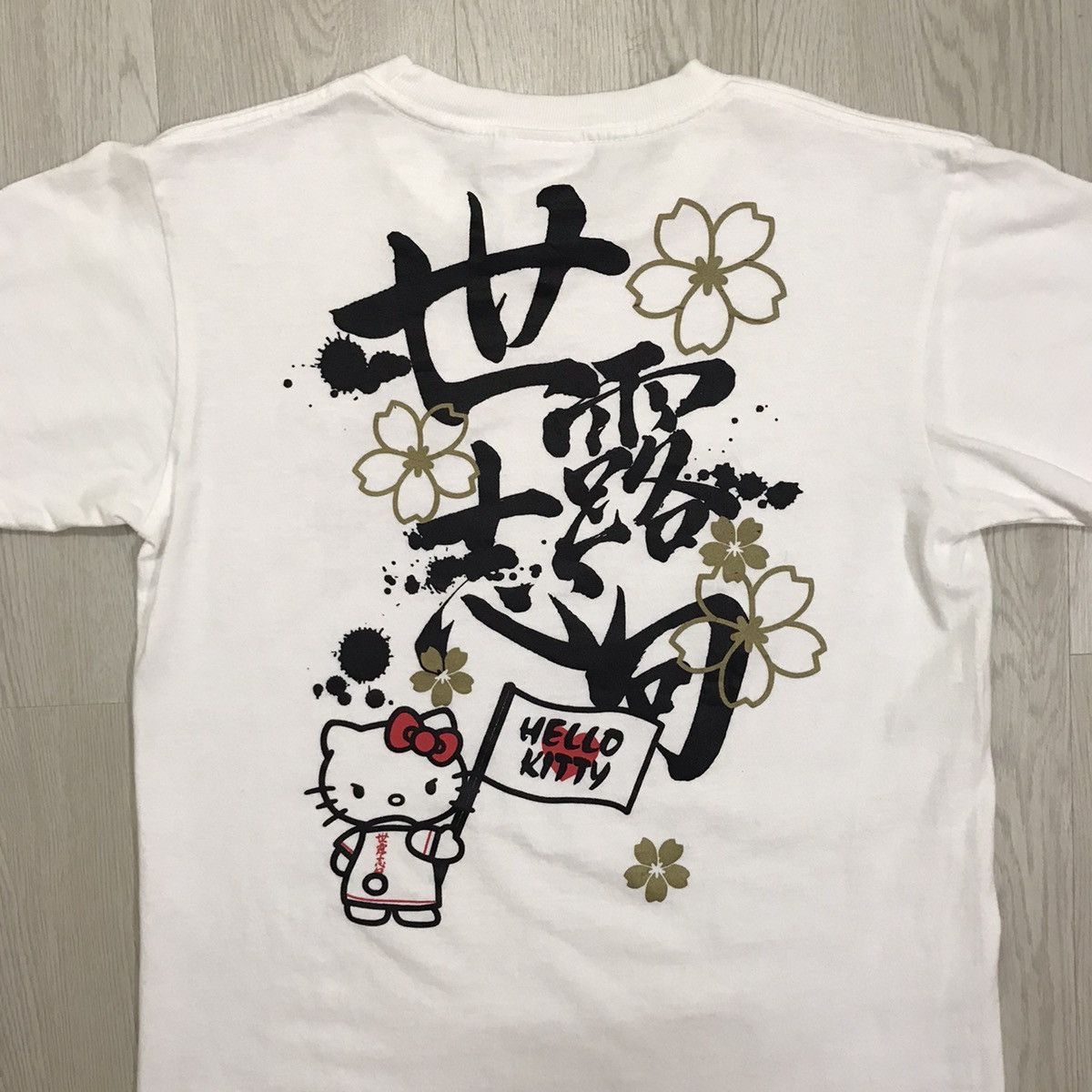 Anime × Cartoon Network × Vintage 💥RARE💥 Hello Kitty Tee By Sanrio Japanese Word Tee Size US S / EU 44-46 / 1 - 3 Thumbnail