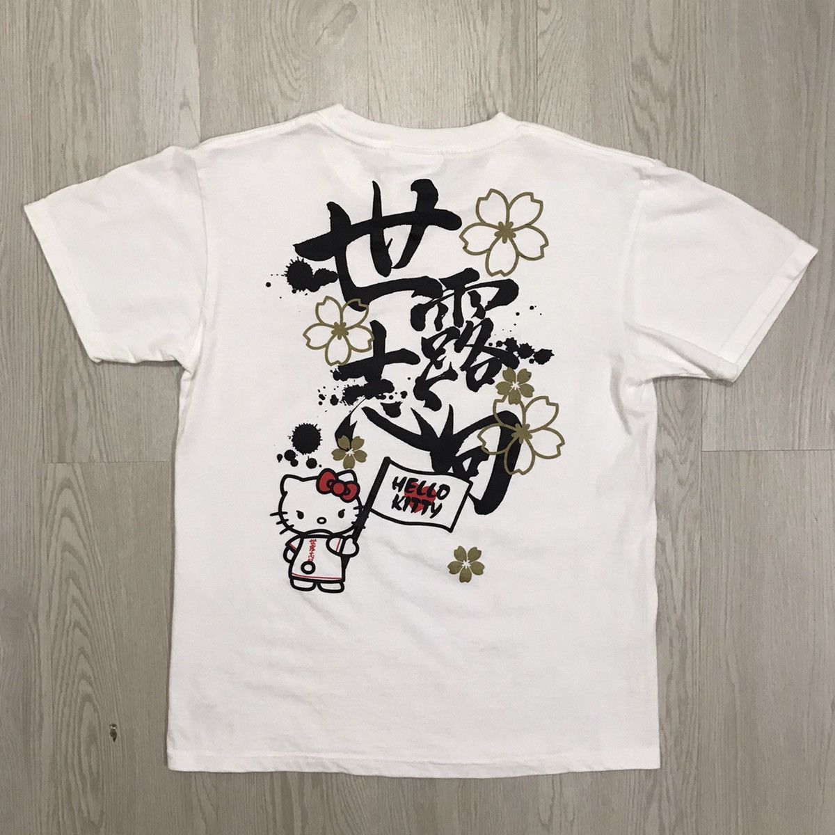 Anime × Cartoon Network × Vintage 💥RARE💥 Hello Kitty Tee By Sanrio Japanese Word Tee Size US S / EU 44-46 / 1 - 1 Thumbnail