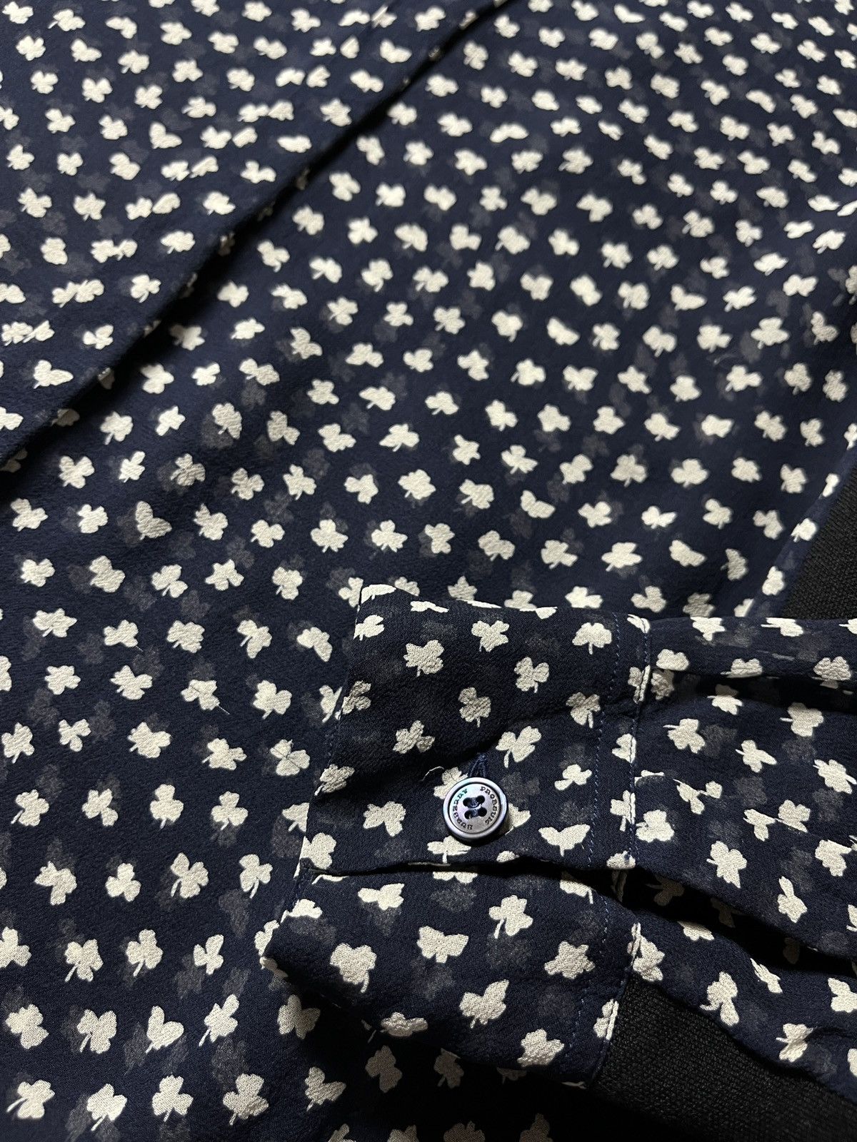 Burberry Prorsum Burberry Prorsum Black Label Floral Print Silk Shirt In Navy Size M / US 6-8 / IT 42-44 - 5 Thumbnail