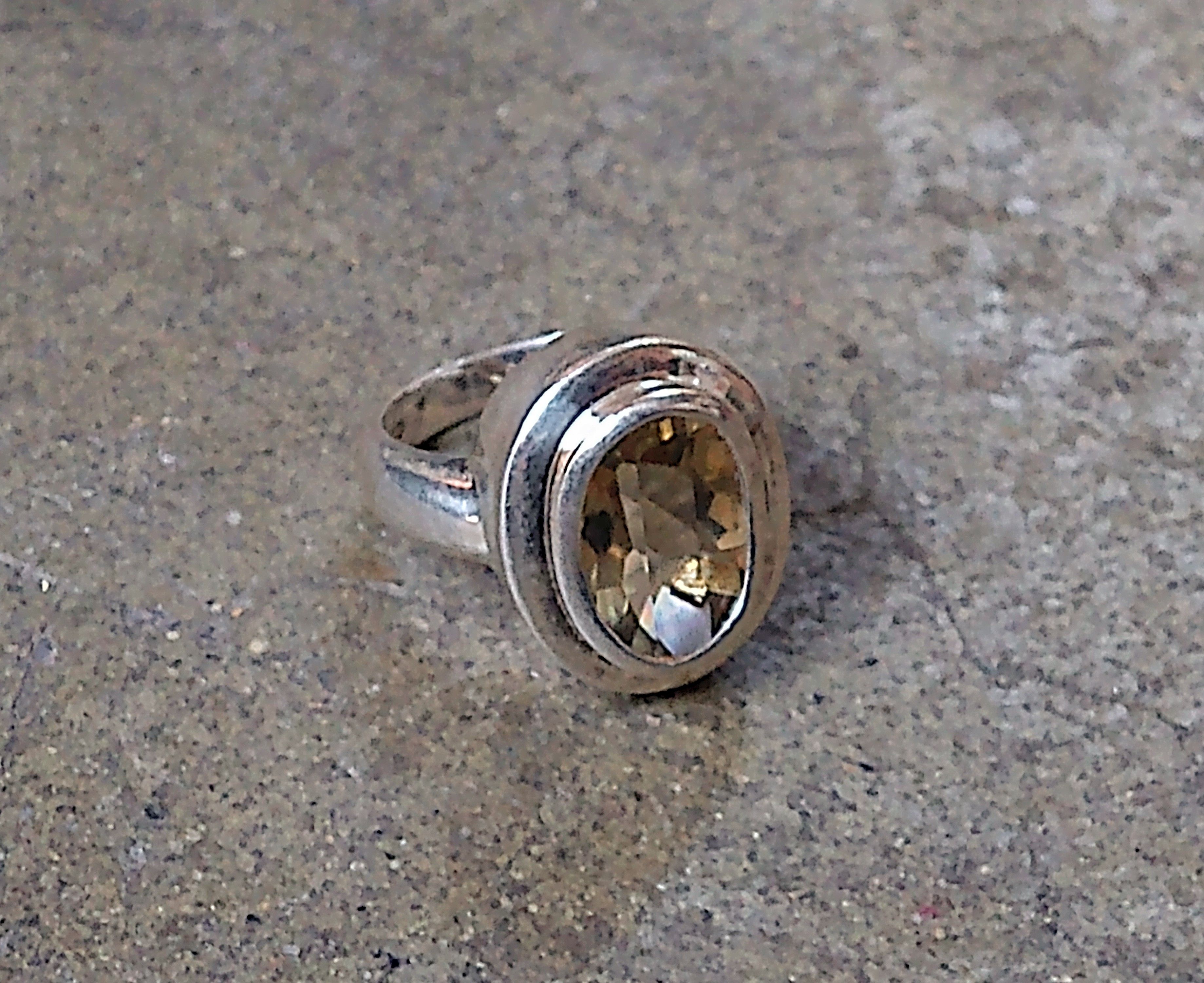 Jewelry × Sterling Silver × Vintage Sterling Silver Ring Size 7 Modern Citrine Oval Faceted 7.1g Size ONE SIZE - 1 Thumbnail