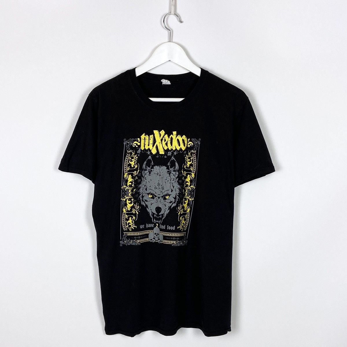 Band Tees Vintage tuXedoo we have 2 find Rock Band Metal Germany tee Size US L / EU 52-54 / 3 - 1 Thumbnail