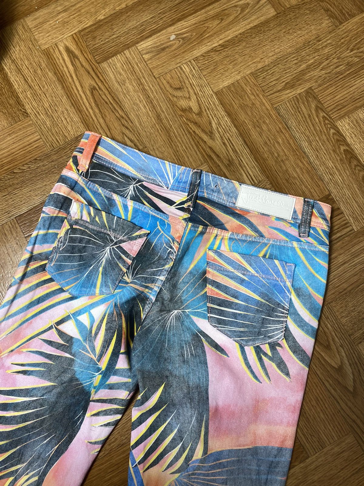 Just Cavalli Just Cavalli all over floral print skinny jeans monogram Size US 31 - 12 Thumbnail