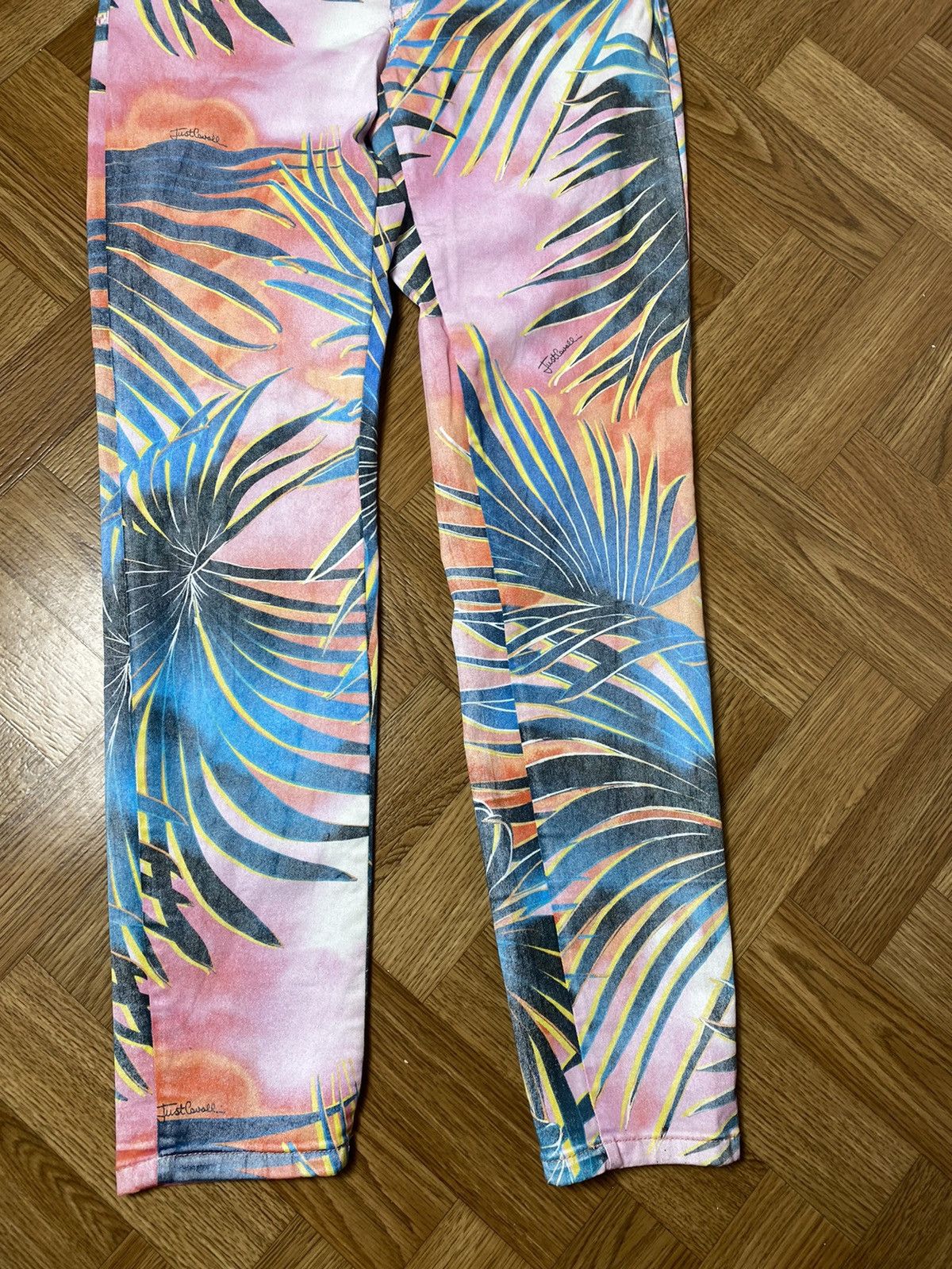 Just Cavalli Just Cavalli all over floral print skinny jeans monogram Size US 31 - 10 Thumbnail