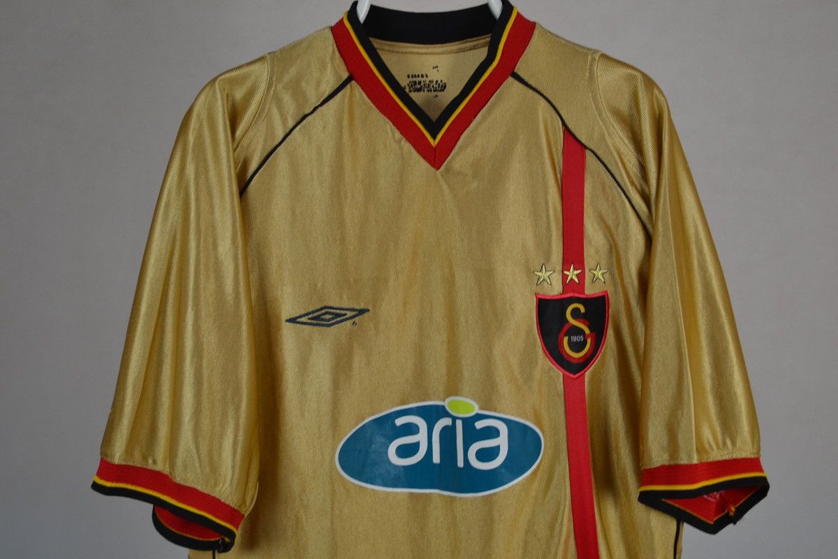 Umbro GALATASARAY TURKEY 2002/2004 THIRD SHIRT JERSEY UMBRO Soccer Size US XL / EU 56 / 4 - 3 Thumbnail
