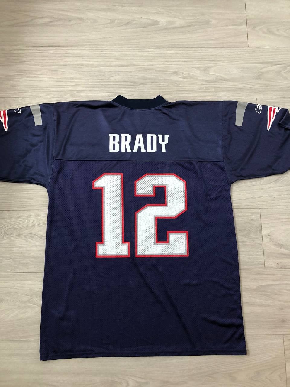 NFL Reebok NFL New England Patriots Tom Brady #12 jersey Size US L / EU 52-54 / 3 - 2 Thumbnail
