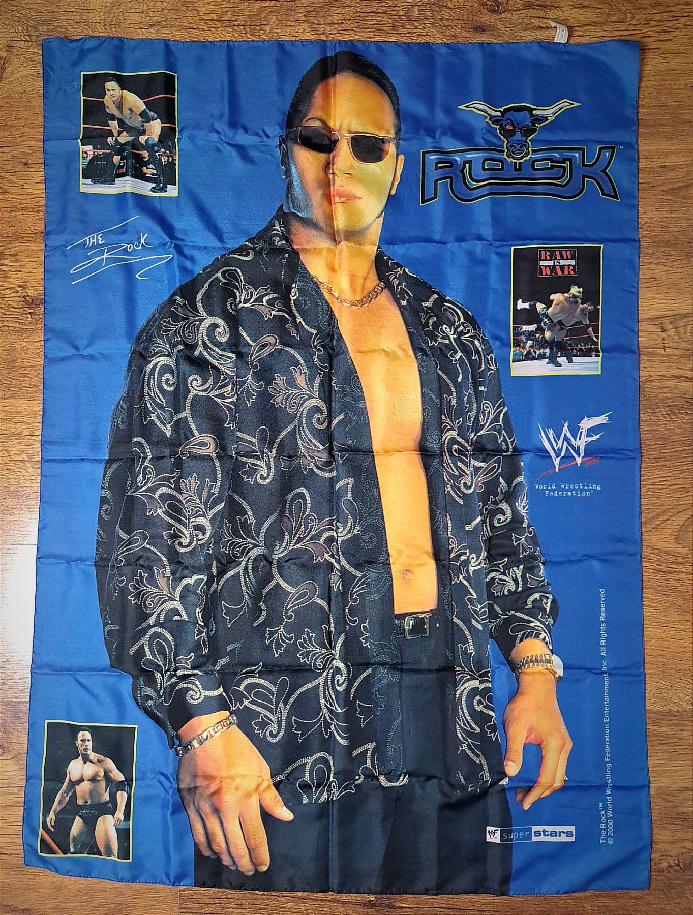 THE ROCK x VINTAGE FLAG 2000
