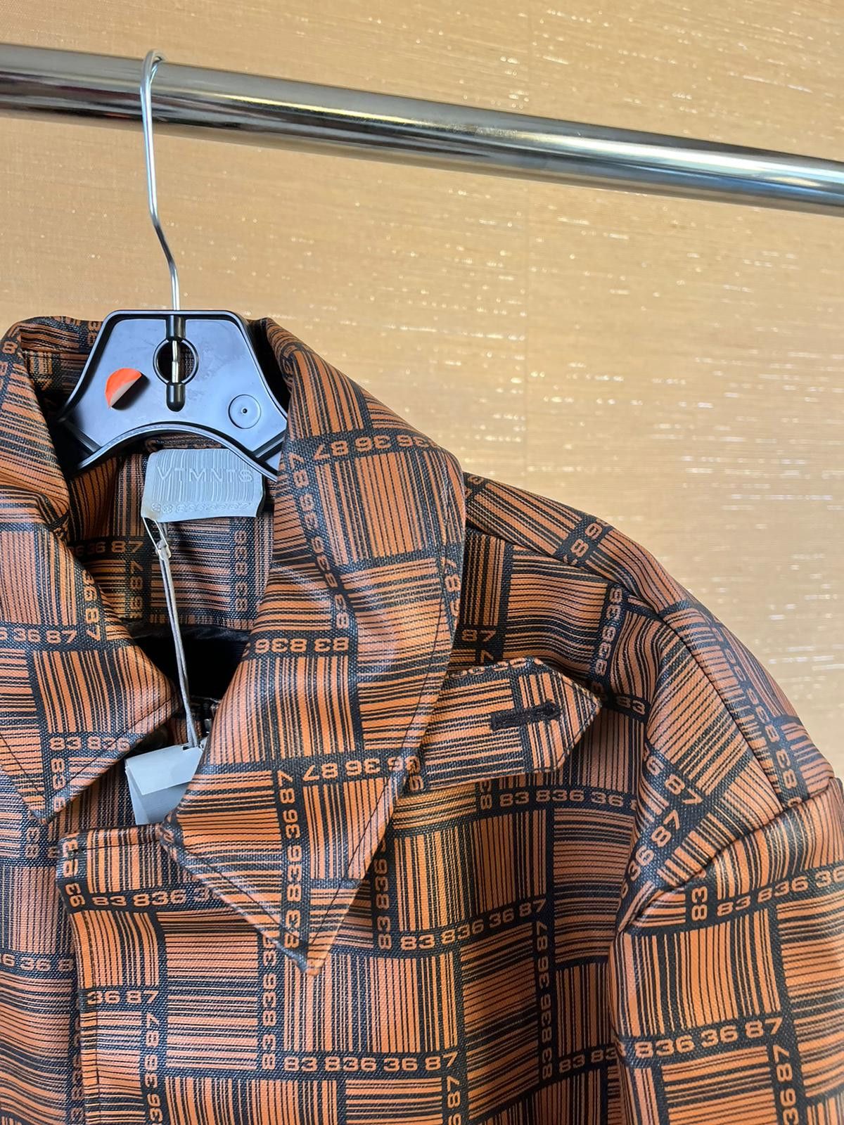 Vetements Barcode Monogram Coat in Brown Size US L / EU 52-54 / 3 - 7 Thumbnail
