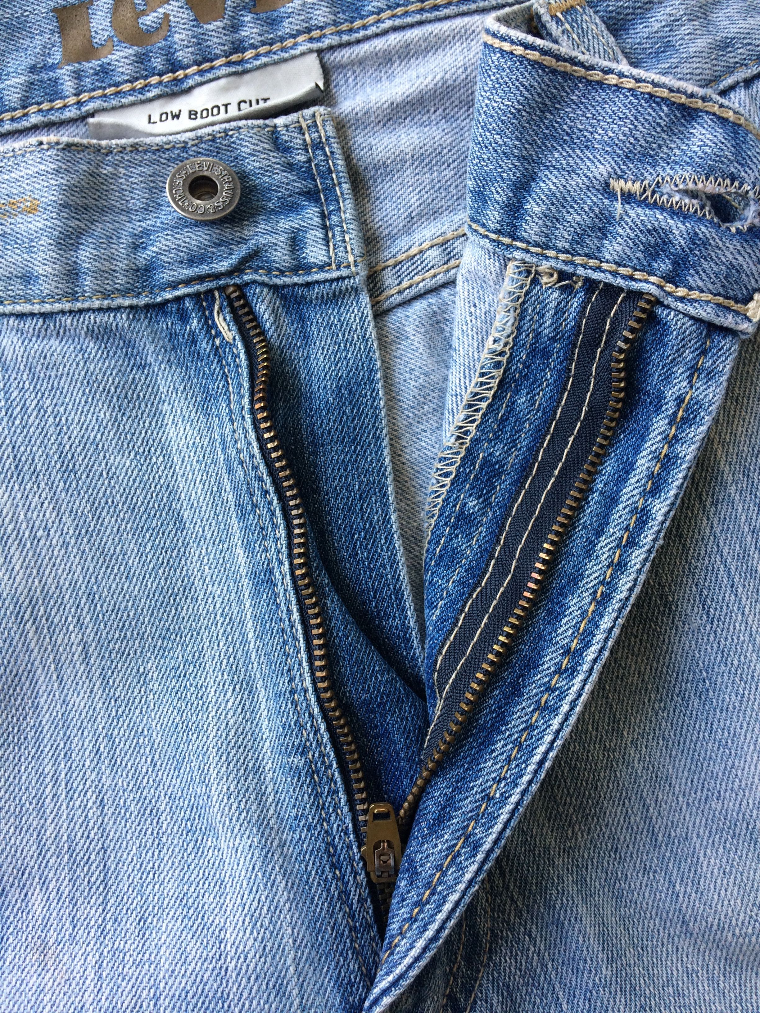 Levi's Vintage Distressed Levis 527 Ripped Plus Size Jeans #B-227 Size US 39 - 3 Thumbnail