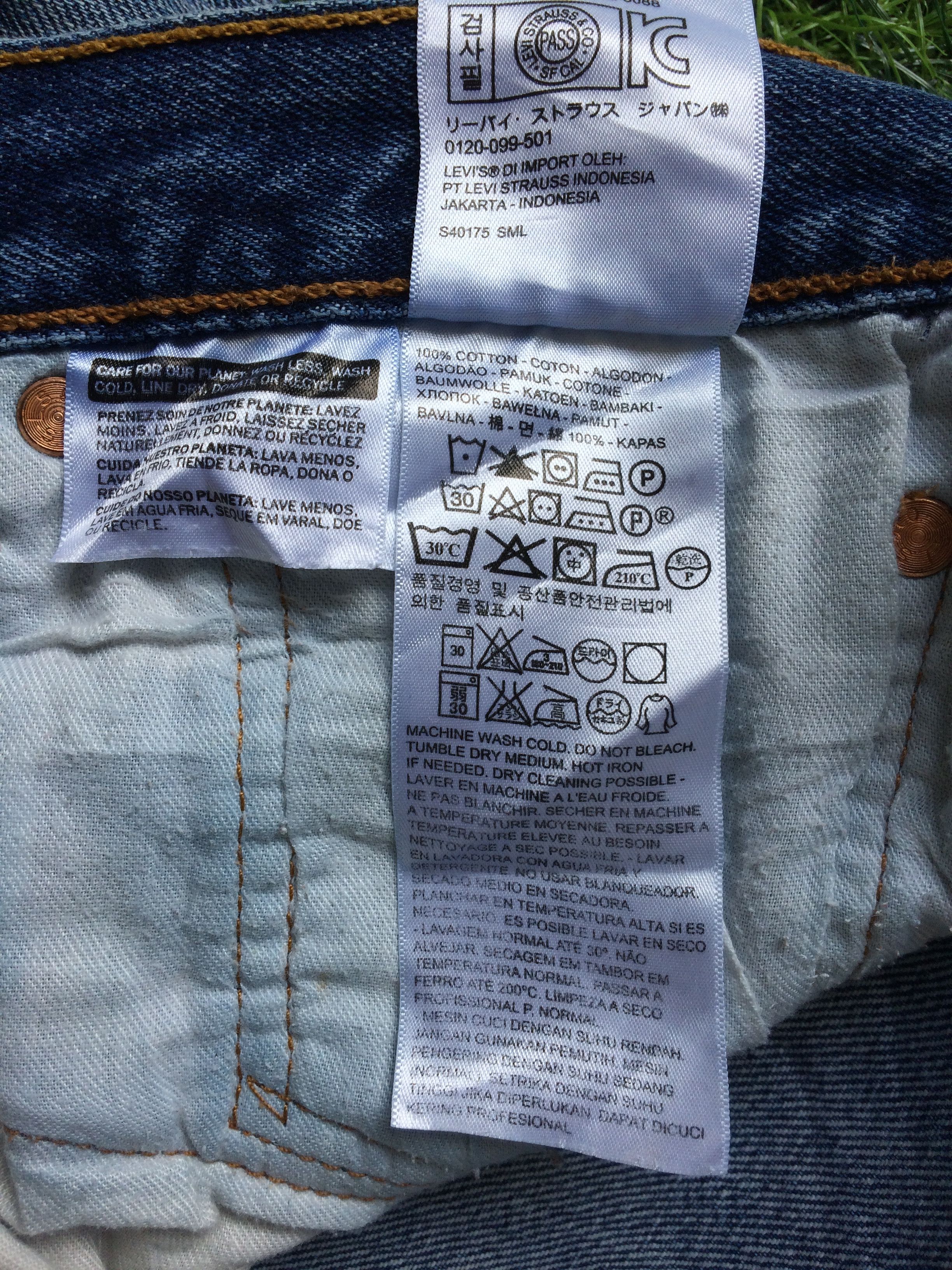 Levi's Vintage Levis 501 Ripped Blue Jeans #B-441 Size US 35 - 9 Thumbnail