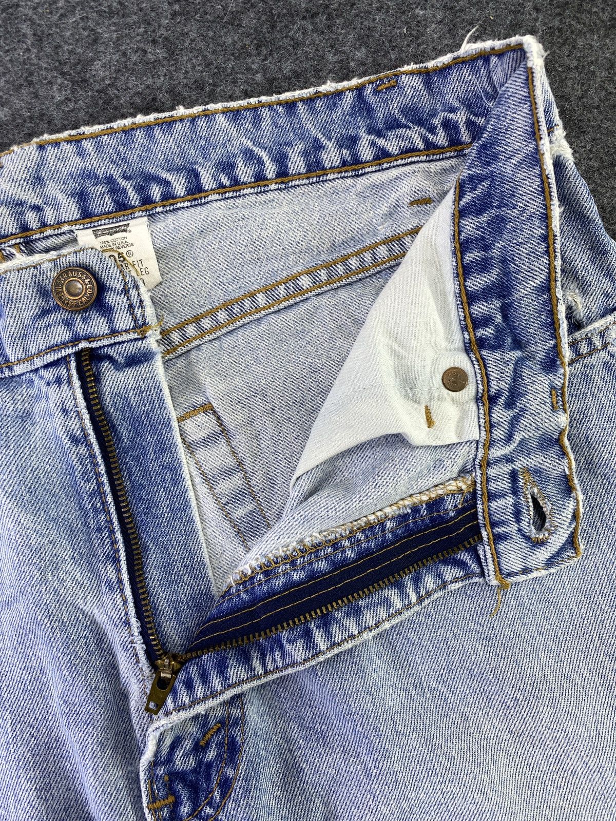 Levi's 90s VINTAGE LEVI'S 505 BLUE WASH JEANS - J630 Size US 34 / EU 50 - 3 Thumbnail
