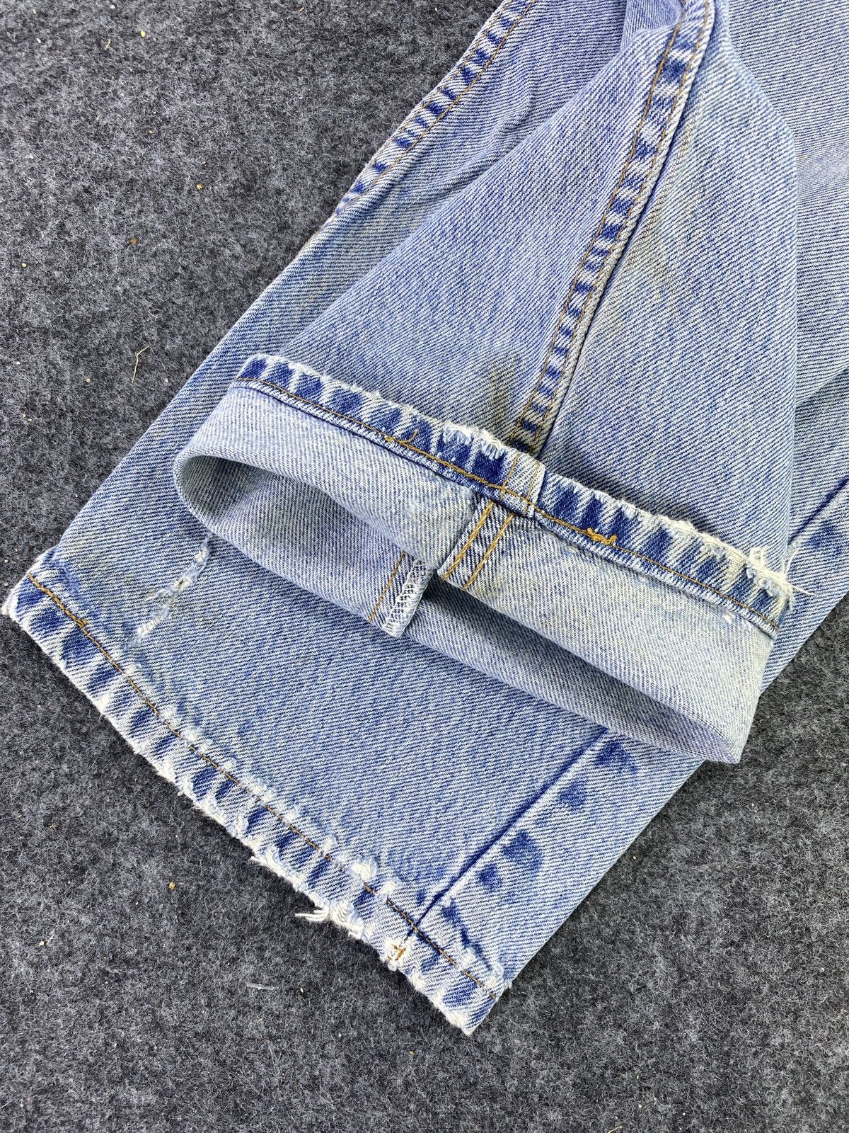 Levi's 90s VINTAGE LEVI'S 505 BLUE WASH JEANS - J630 Size US 34 / EU 50 - 7 Thumbnail