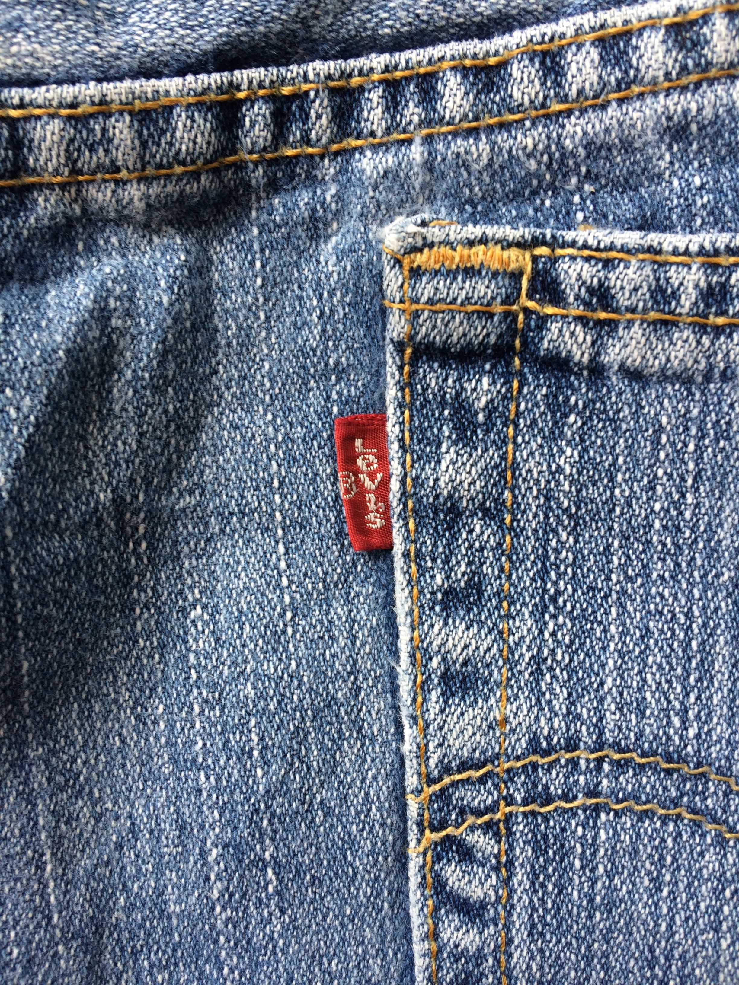 Levi's Vintage Distressed Levi's 515 Nouveau Bootcut Jeans #B-764 Size 35" - 9 Thumbnail