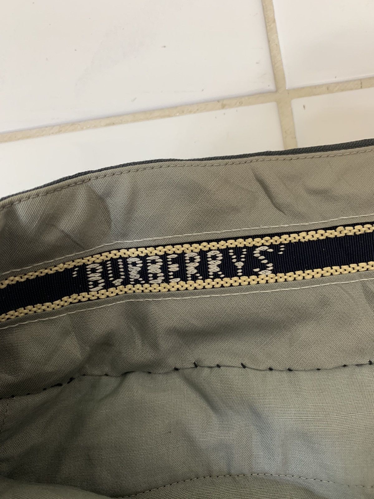 Burberry Vintage Burberrys Casual Pants Size US 34 / EU 50 - 8 Thumbnail