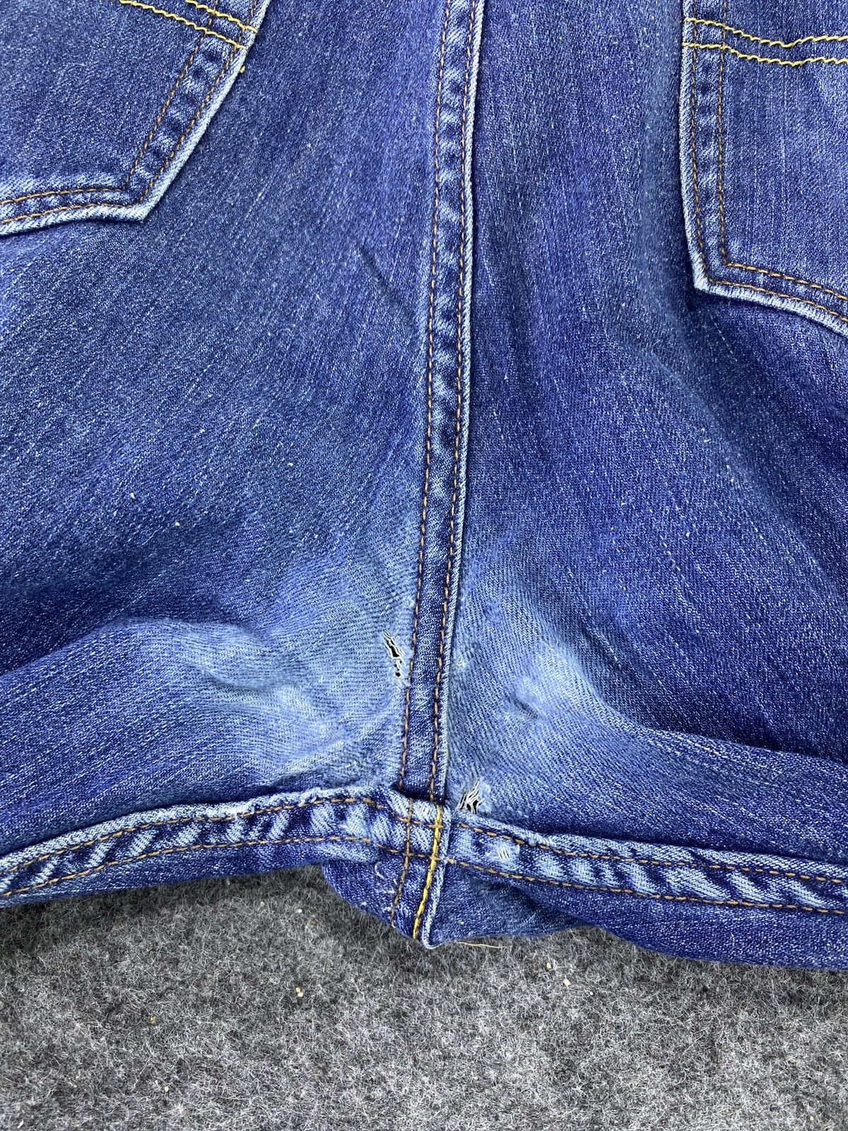 Levi's VINTAGE LEVI'S 527 BLUE WASH JEANS - J635 Size US 36 / EU 52 - 9 Thumbnail