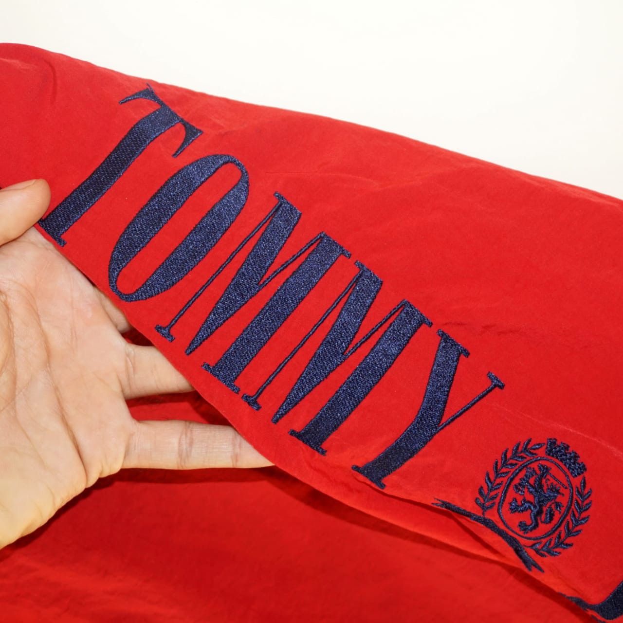 Tommy Hilfiger × Vintage Rare vintage 1990s tommy hilfiger Size US M / EU 48-50 / 2 - 7 Thumbnail