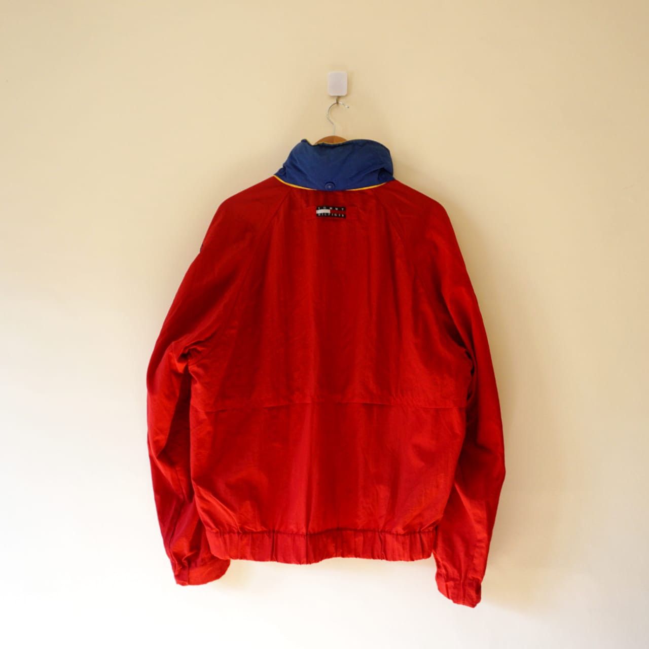 Tommy Hilfiger × Vintage Rare vintage 1990s tommy hilfiger Size US M / EU 48-50 / 2 - 15 Thumbnail